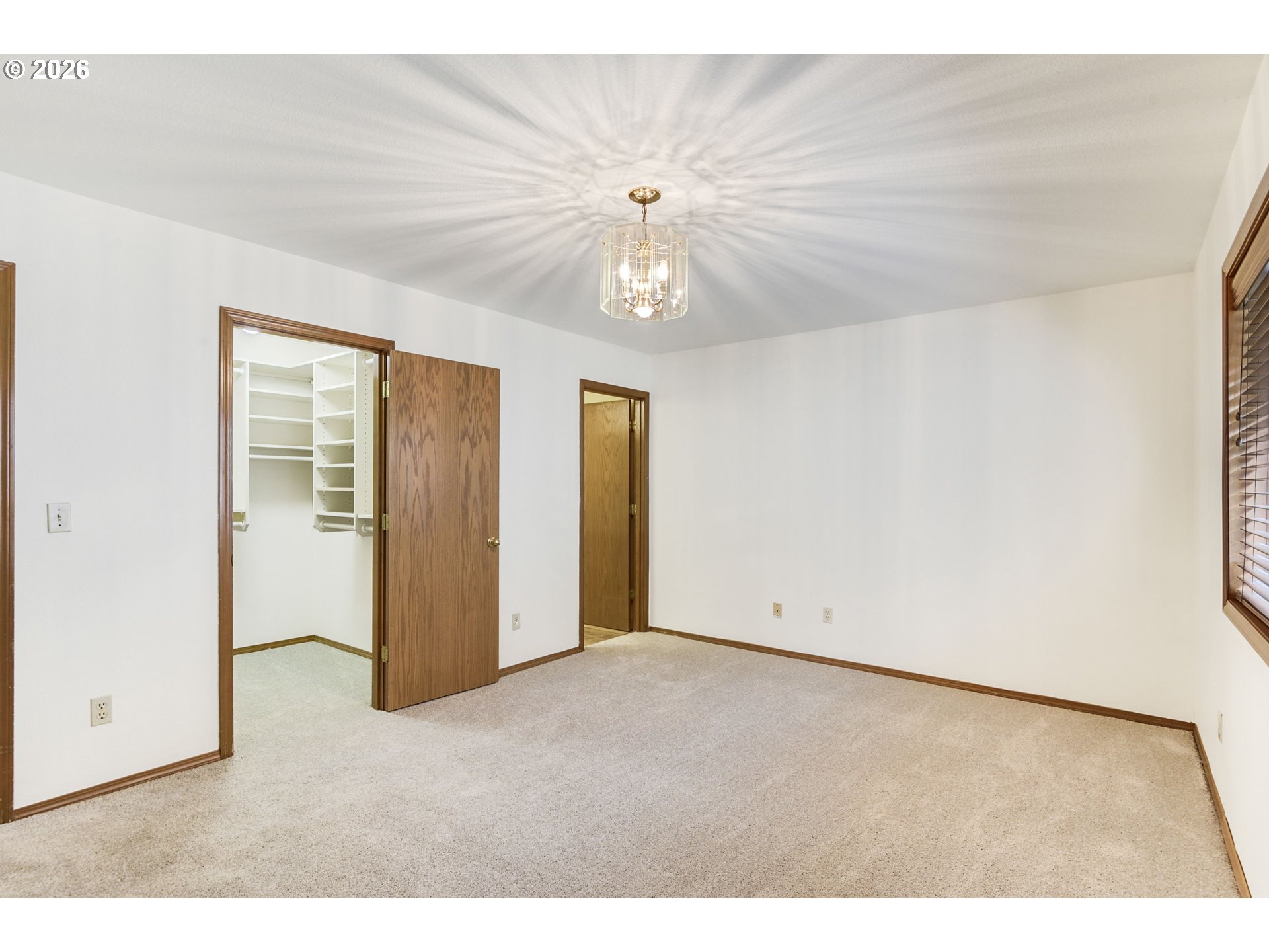 Photo #13: 257547946 Listing: Photo #13