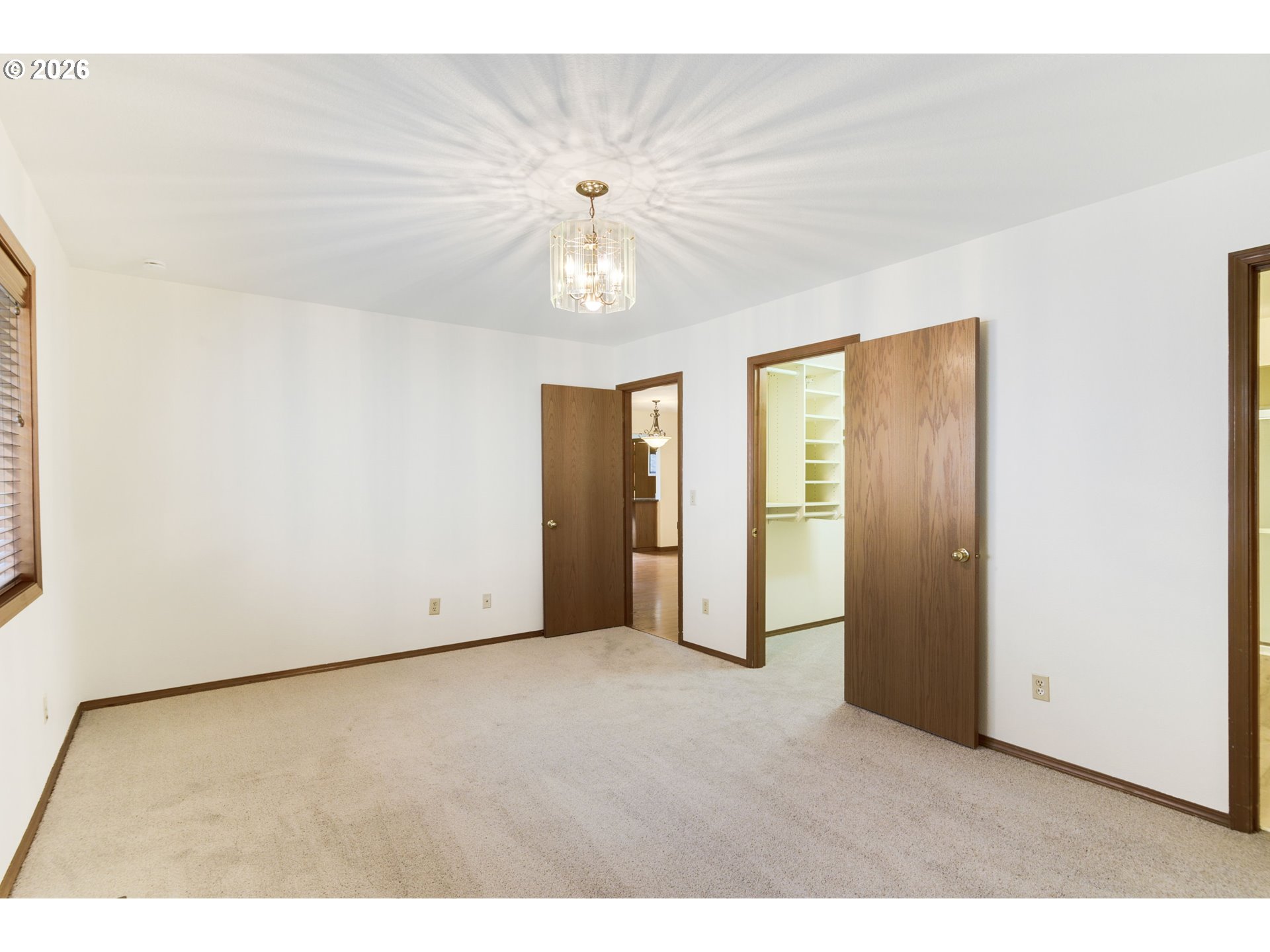 Photo #12: 257547946 Listing: Photo #12