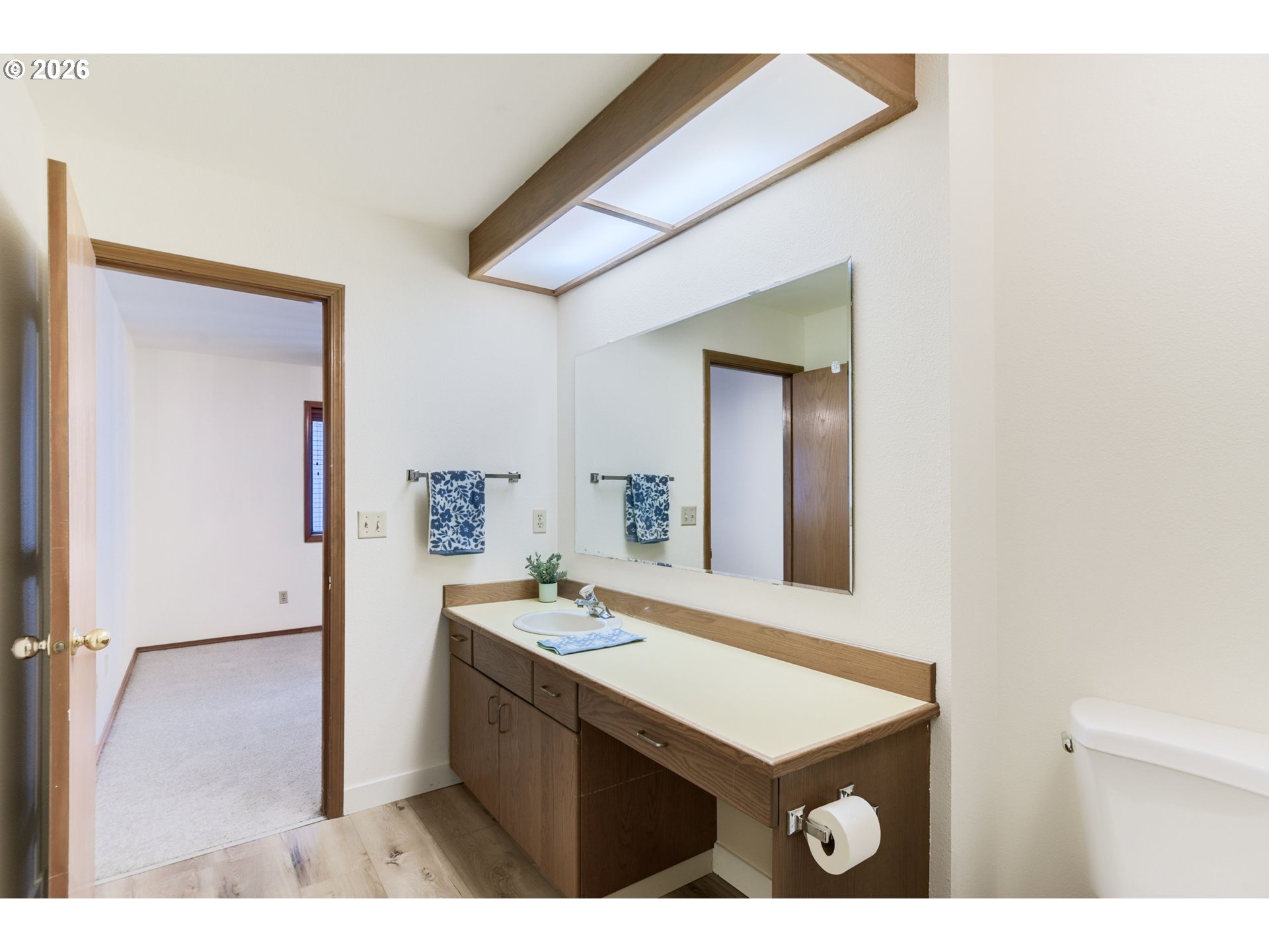 Photo #16: 257547946 Listing: Photo #16