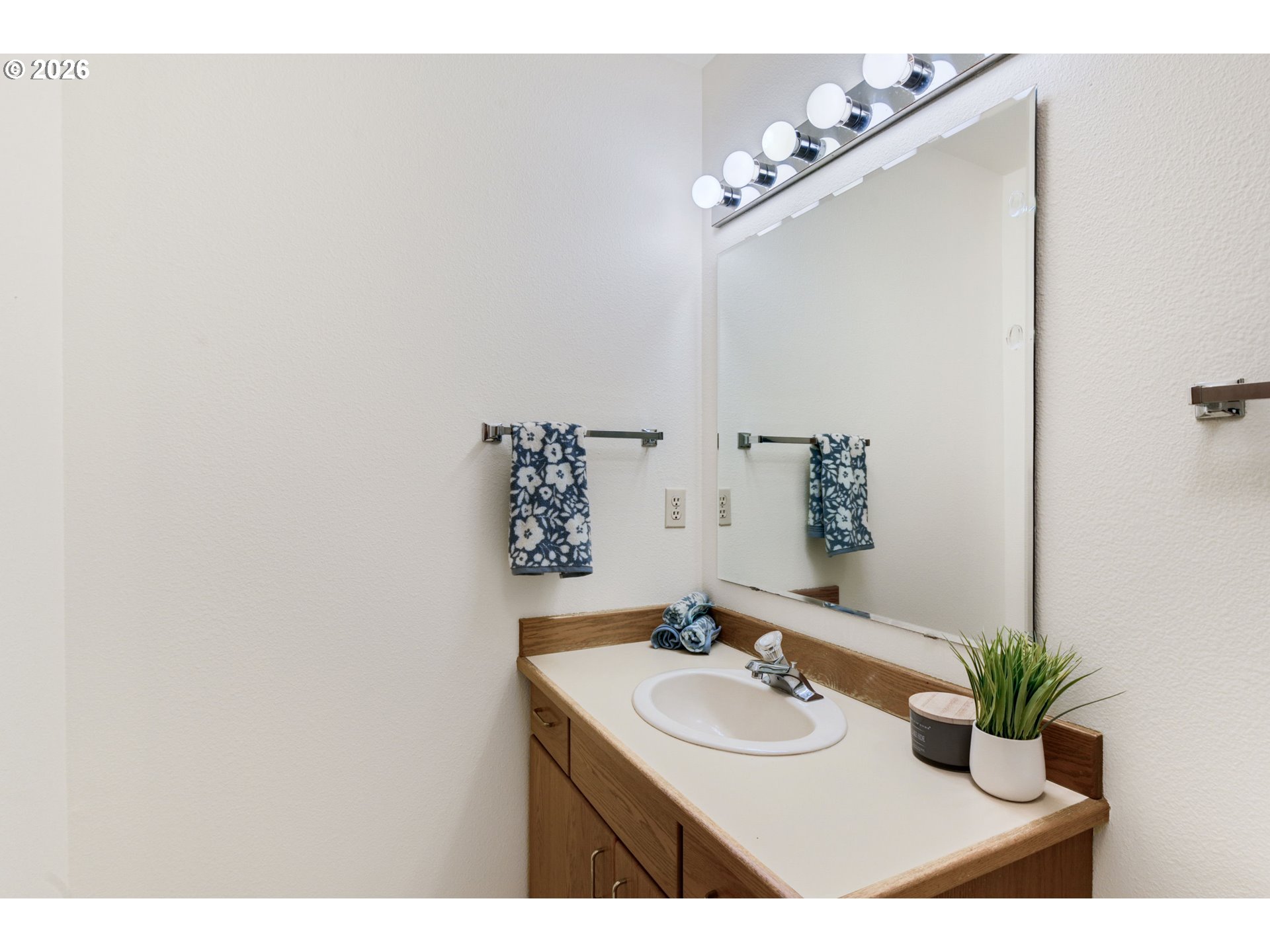 Photo #18: 257547946 Listing: Photo #18