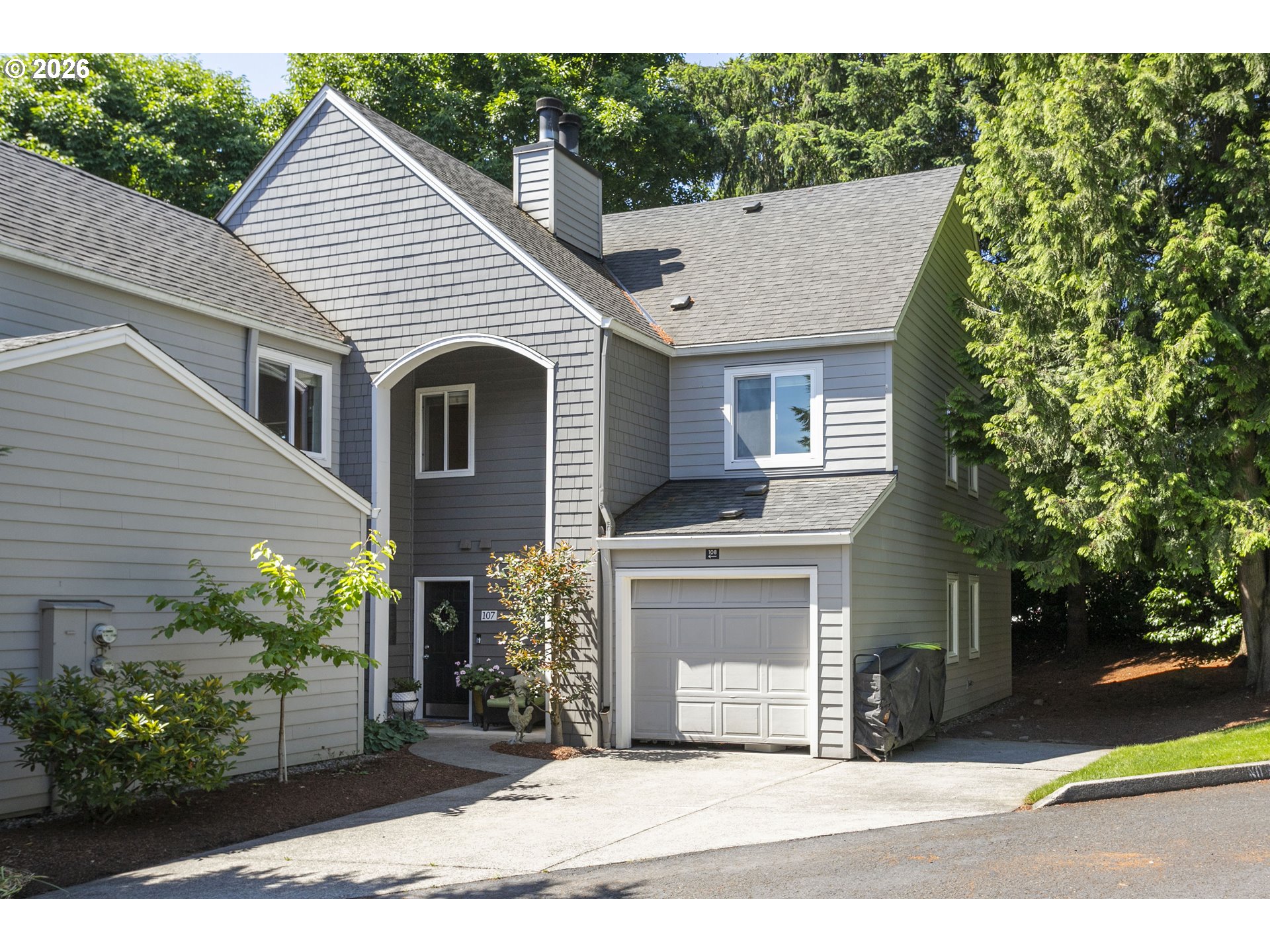 Photo #1: 257787422 Listing: Photo #1