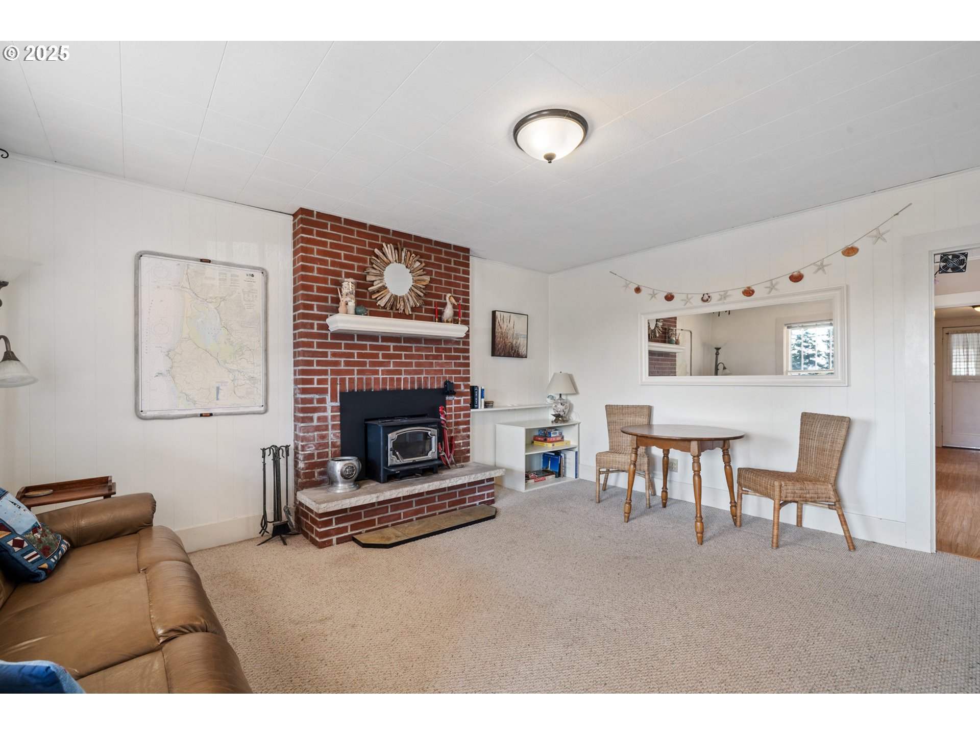 210 CYPRESS AVE, Garibaldi, OR, 97118