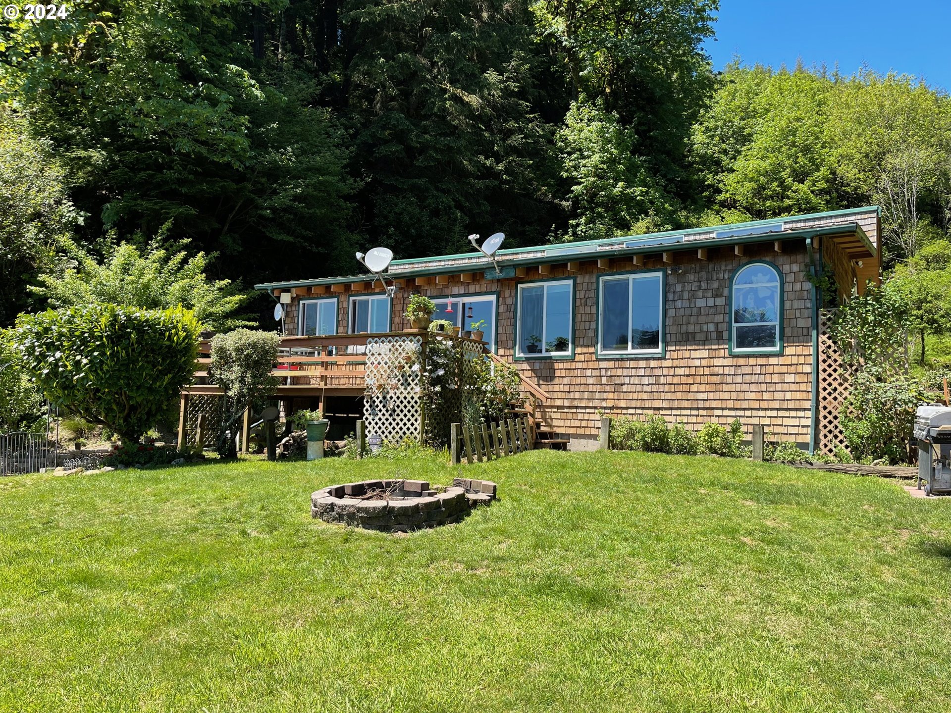 7052 N FENWICK AVE, Portland, OR, 97217