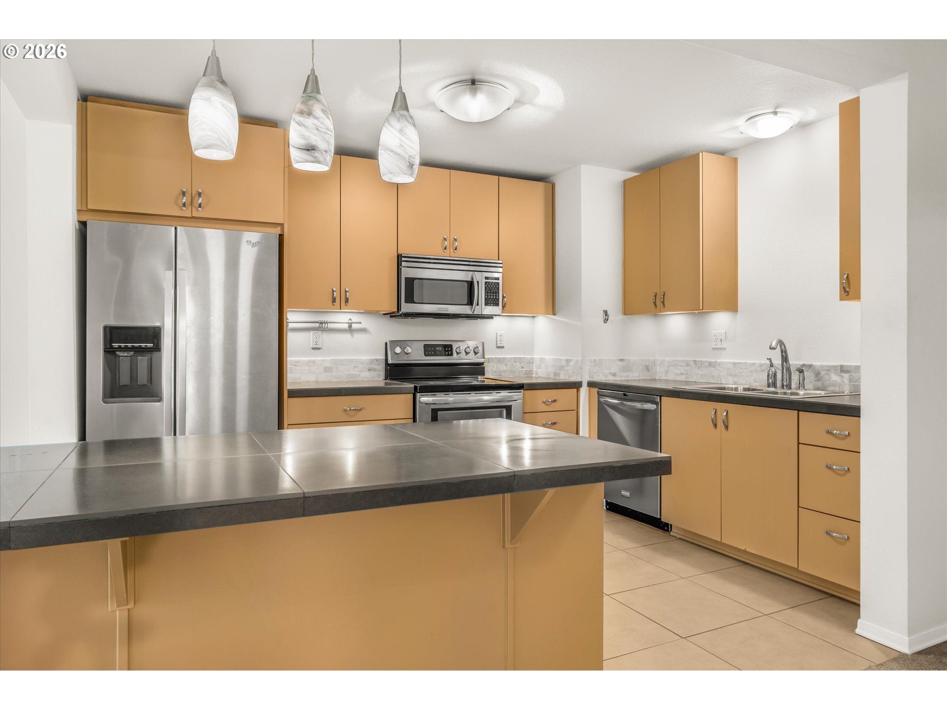 Photo #14: 258142701 Listing: Photo #14