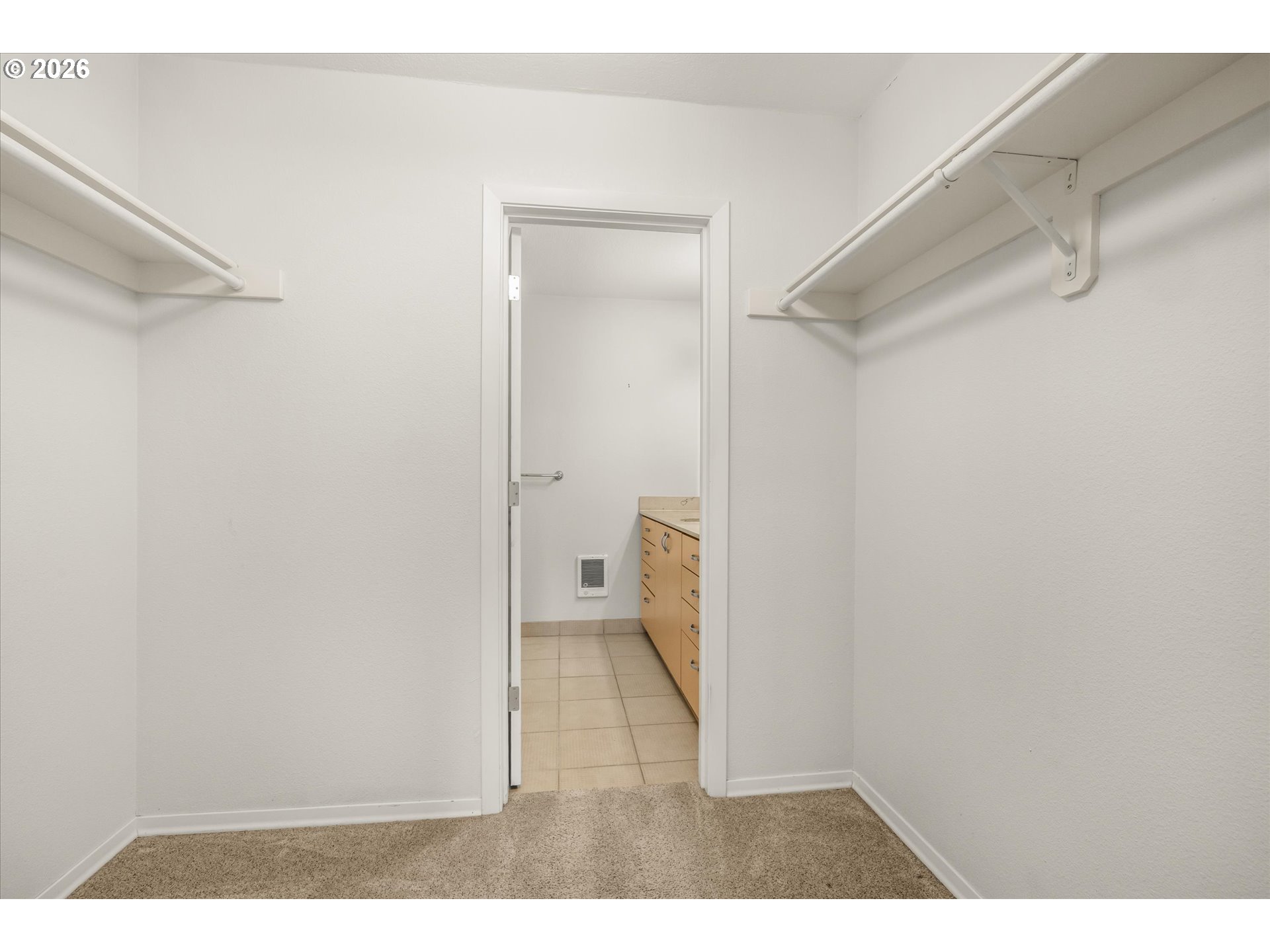 Photo #28: 258142701 Listing: Photo #28