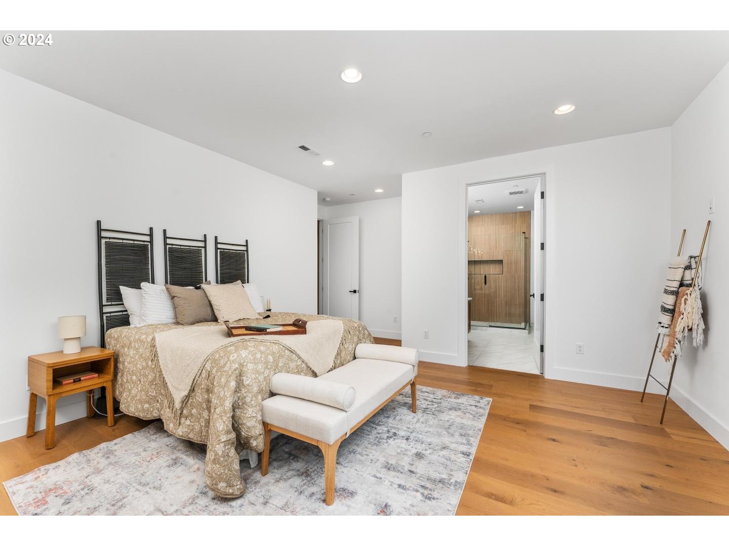 9316 NW HARDY AVE, Portland, OR, 97231