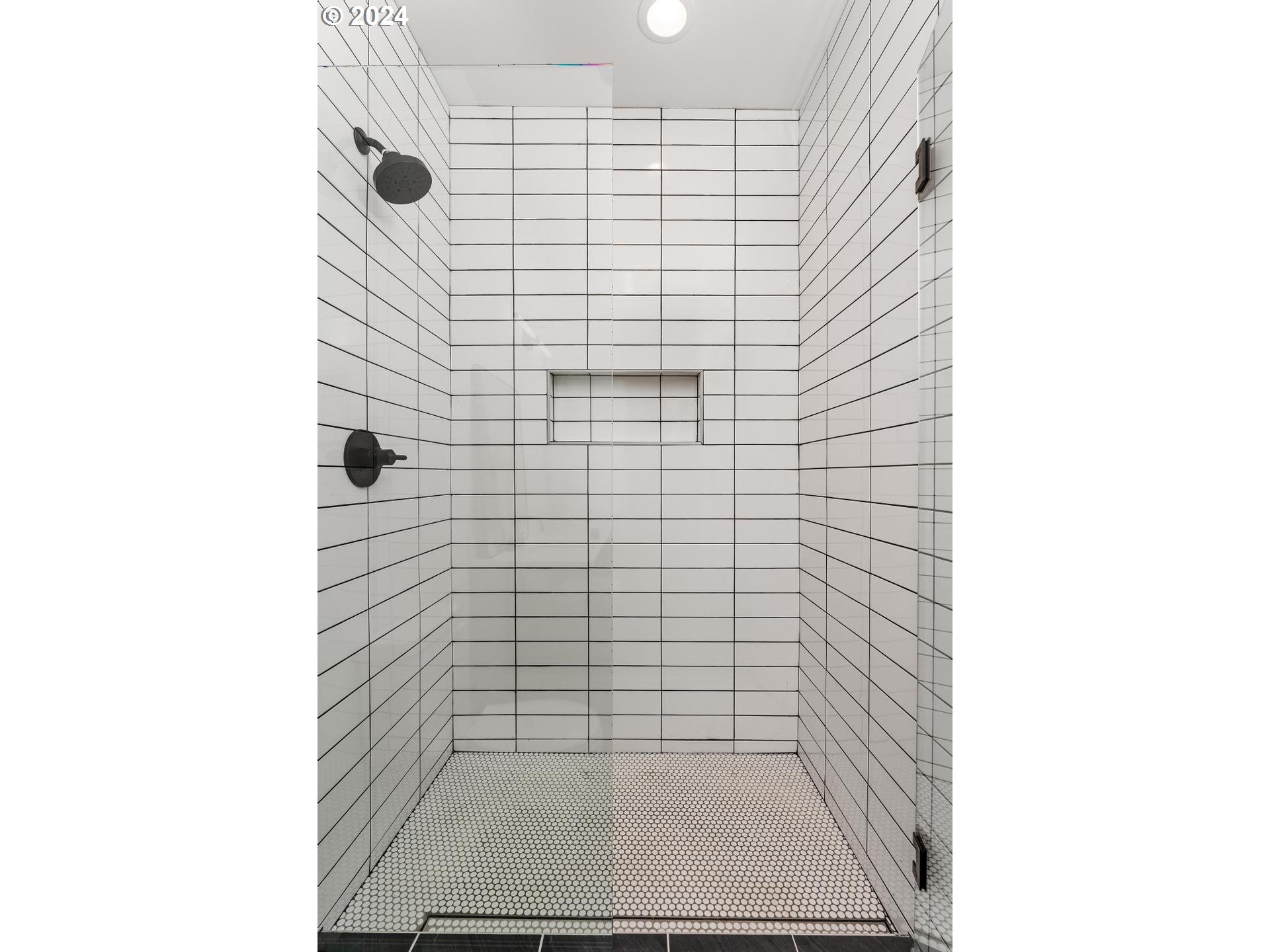 9316 NW HARDY AVE, Portland, OR, 97231