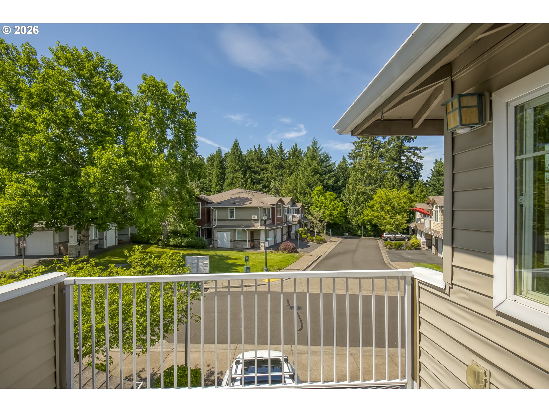Photo #8: 258300327 Listing: Photo #8