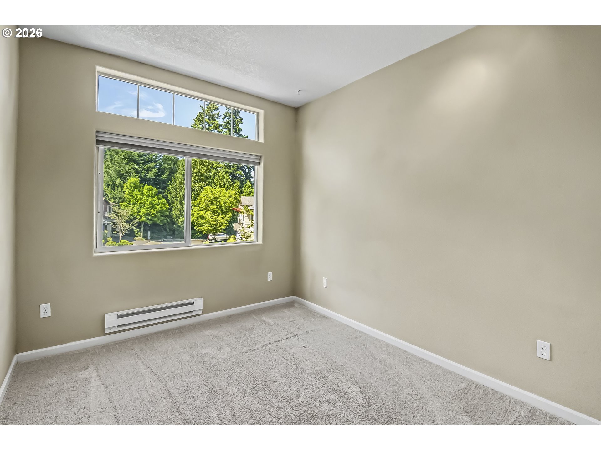 Photo #10: 258300327 Listing: Photo #10
