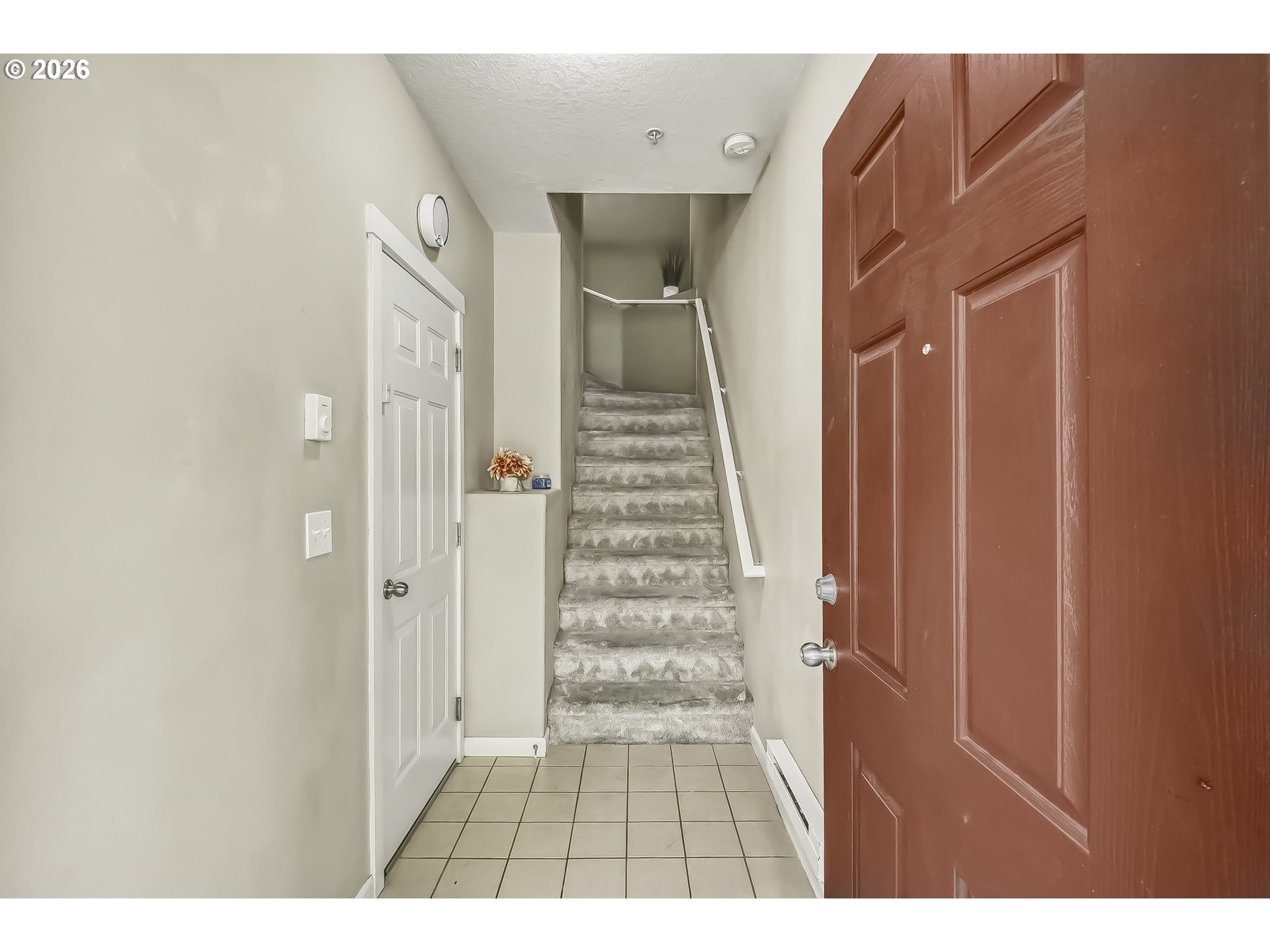 Photo #1: 258300327 Listing: Photo #1