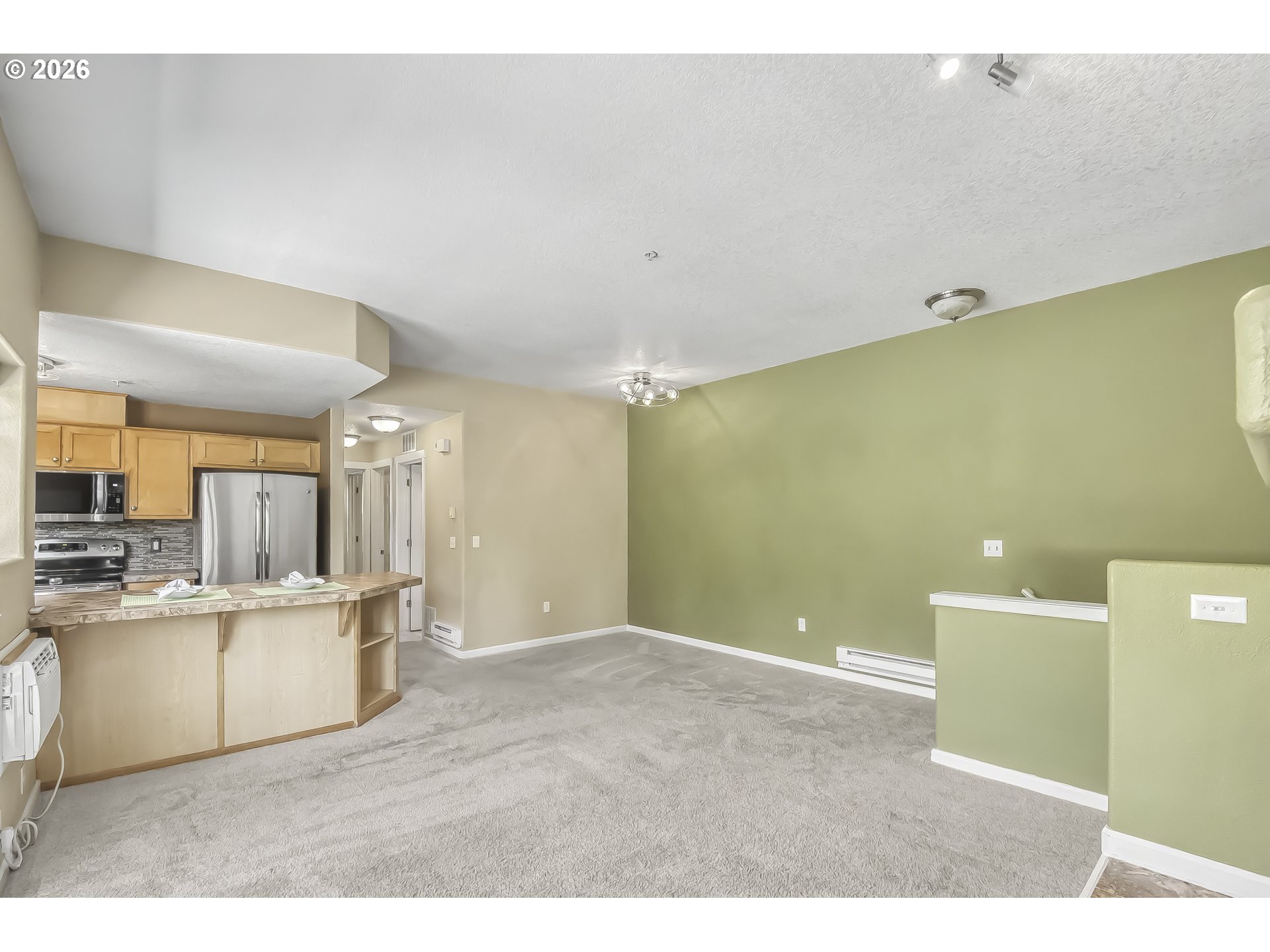 Photo #15: 258300327 Listing: Photo #15