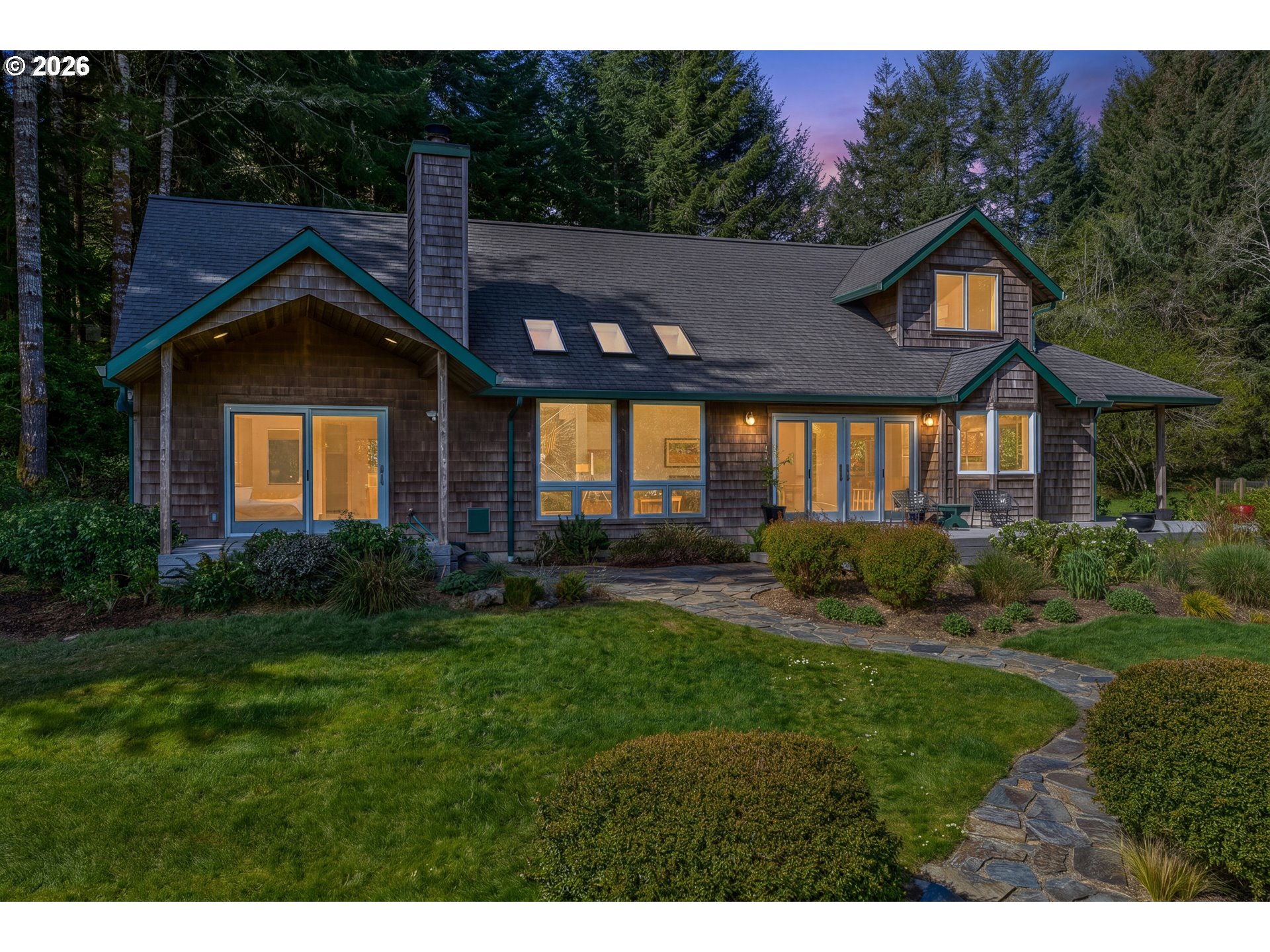 83416 PARKWAY DR, Florence, OR, 97439 83416 PARKWAY DR, Florence, OR, 97439