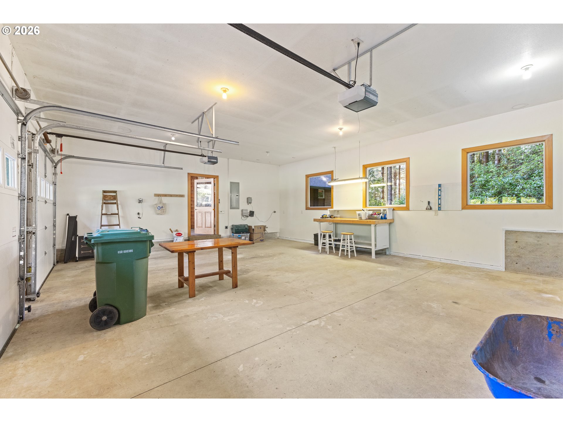 83416 PARKWAY DR, Florence, OR, 97439 83416 PARKWAY DR, Florence, OR, 97439
