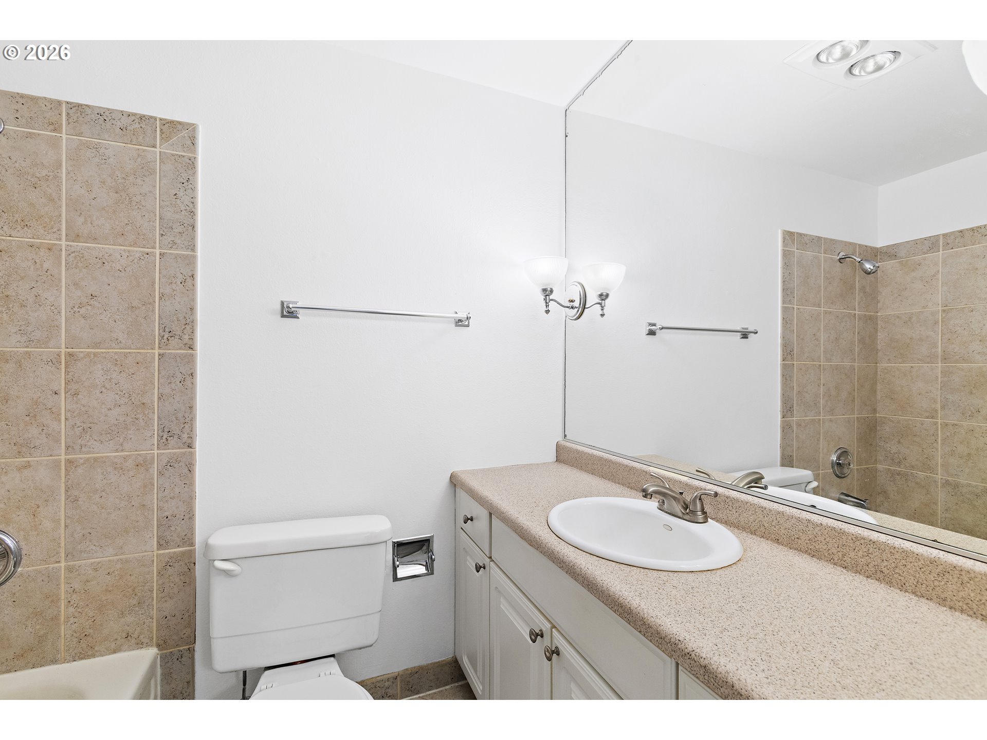 Photo #16: 259454271 Listing: Photo #16