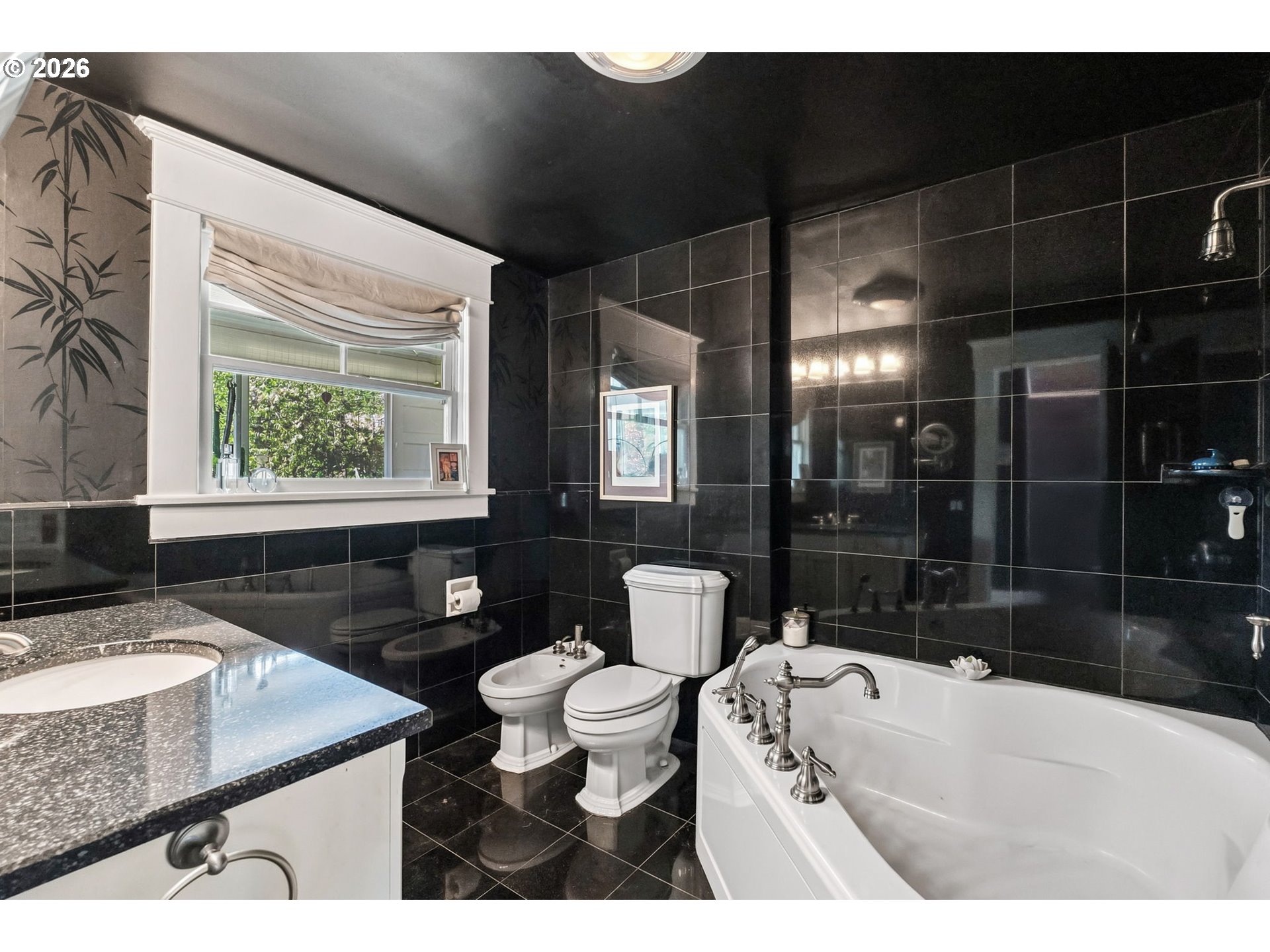 Property photo 32 of 48
