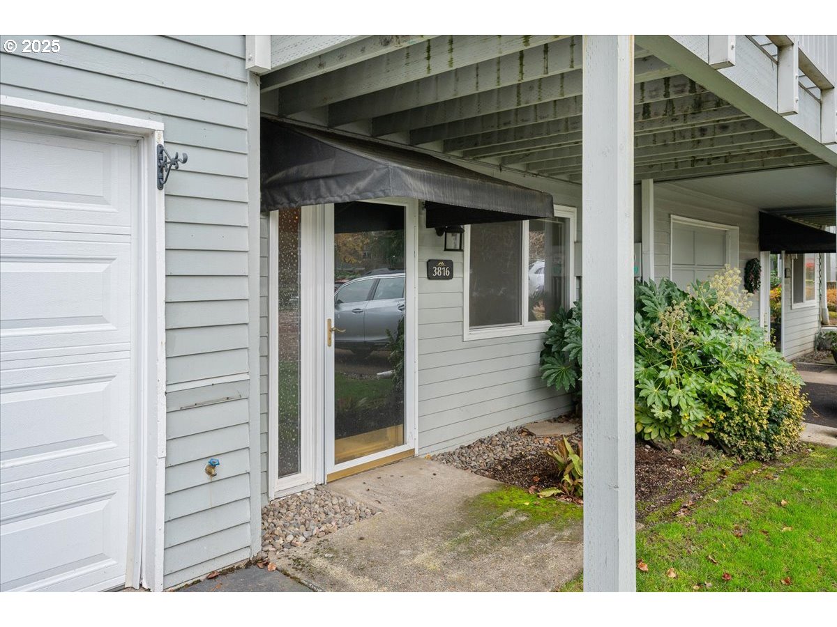 3816 BOTTICELLI ST UNIT 7, Lake Oswego, OR, 97035