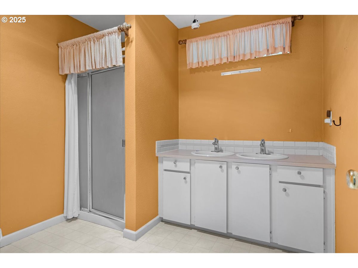 3816 BOTTICELLI ST UNIT 7, Lake Oswego, OR, 97035
