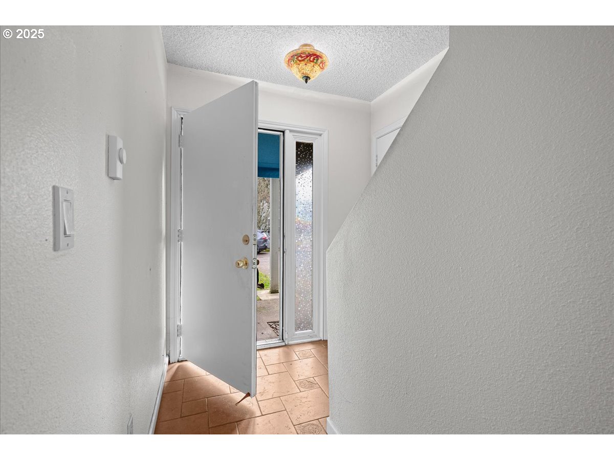 3816 BOTTICELLI ST UNIT 7, Lake Oswego, OR, 97035