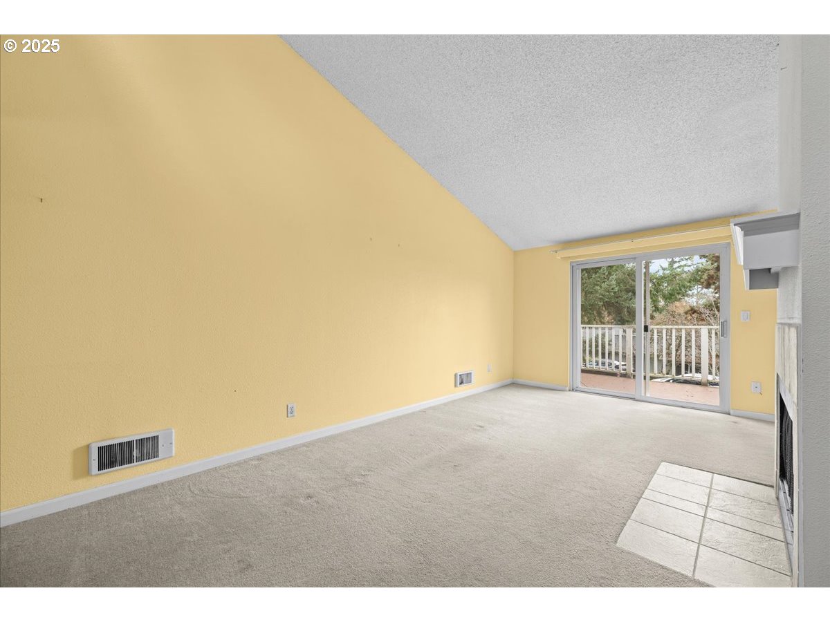 3816 BOTTICELLI ST UNIT 7, Lake Oswego, OR, 97035