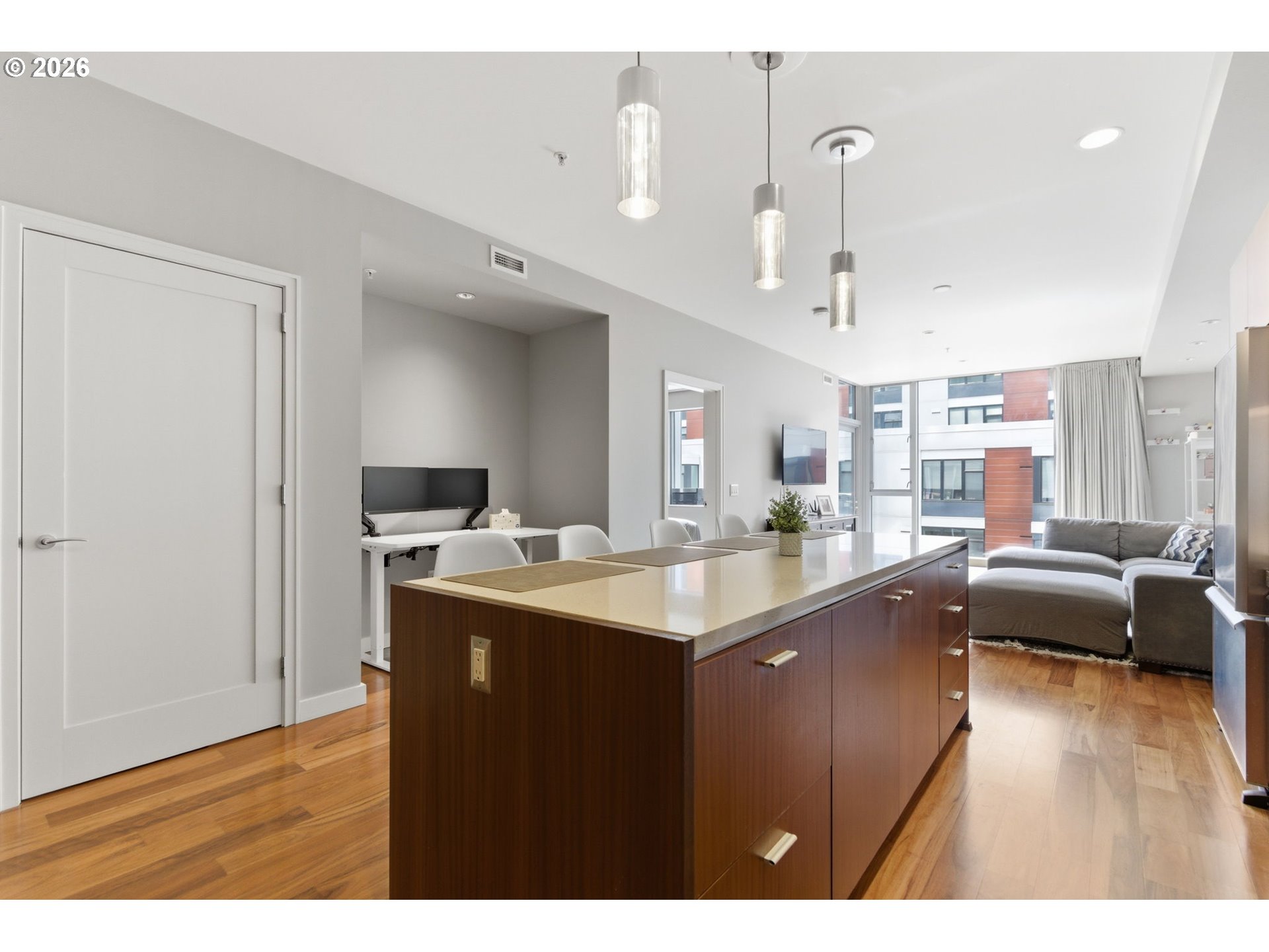 Photo #27: 260939279 Listing: Photo #27