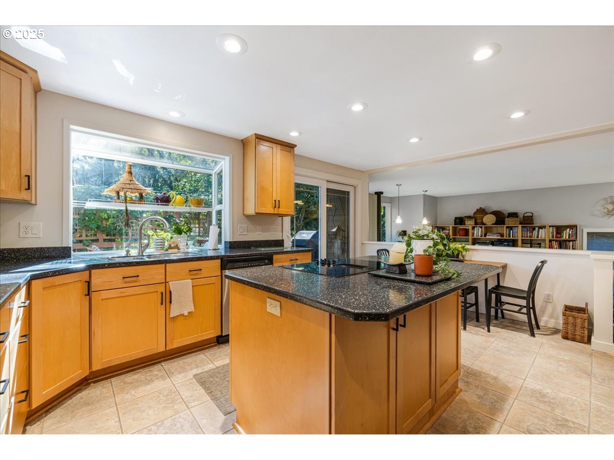 4217 ALBERT CIR, Lake Oswego, OR, 97035