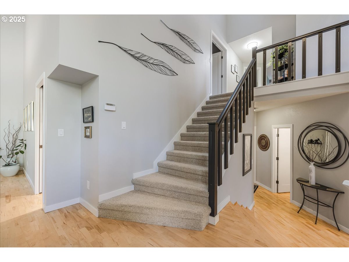 4217 ALBERT CIR, Lake Oswego, OR, 97035