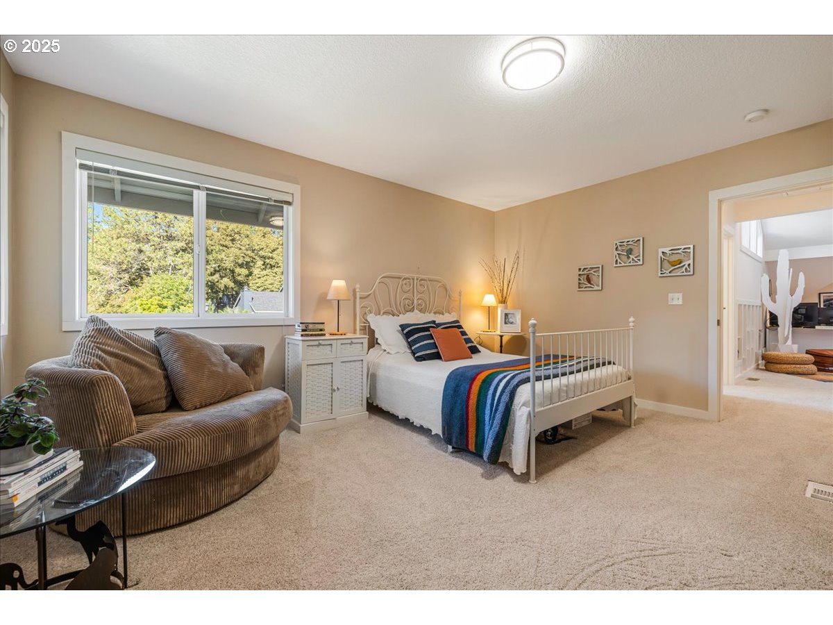 4217 ALBERT CIR, Lake Oswego, OR, 97035