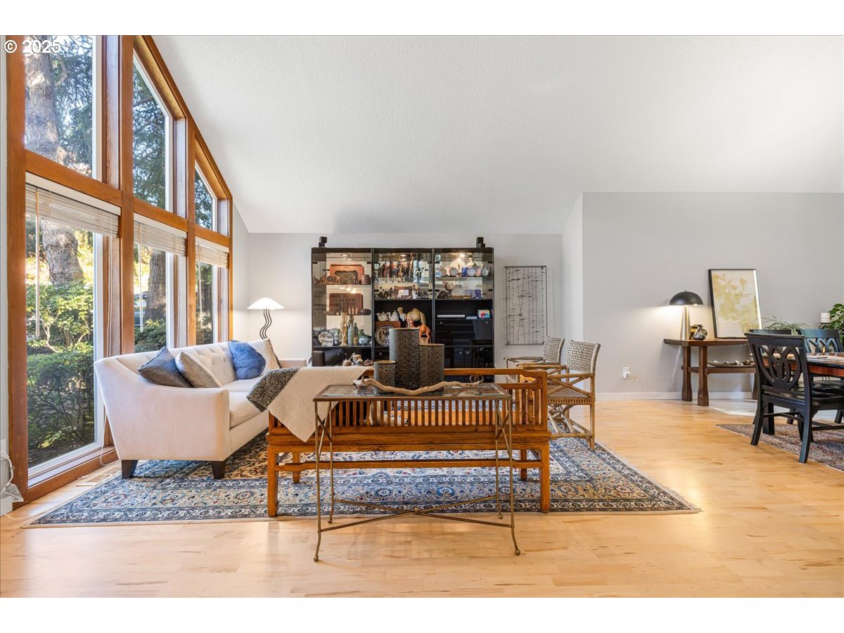 4217 ALBERT CIR, Lake Oswego, OR, 97035