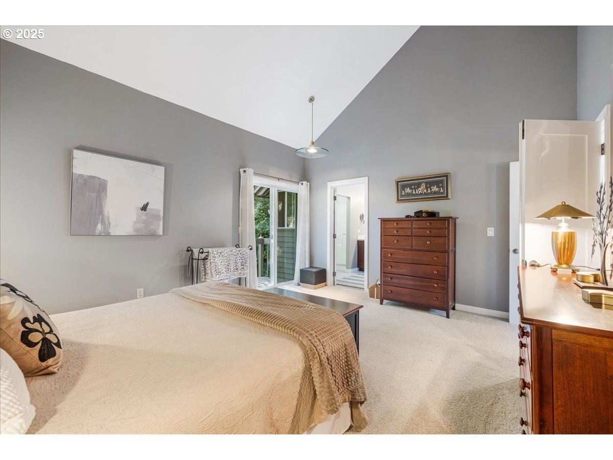 4217 ALBERT CIR, Lake Oswego, OR, 97035