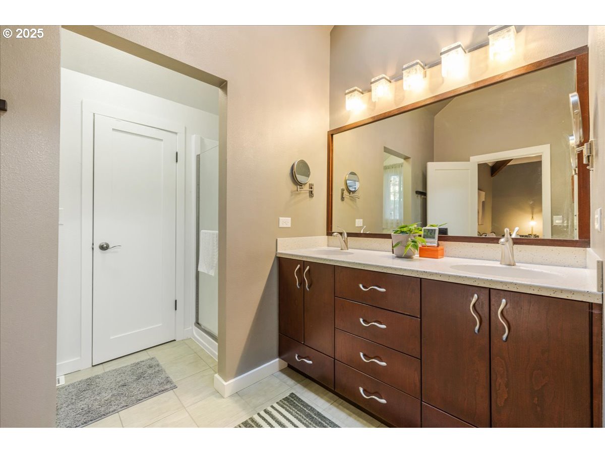 4217 ALBERT CIR, Lake Oswego, OR, 97035