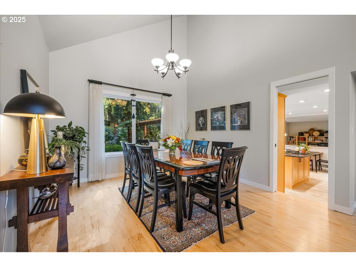 4217 ALBERT CIR, Lake Oswego, OR, 97035