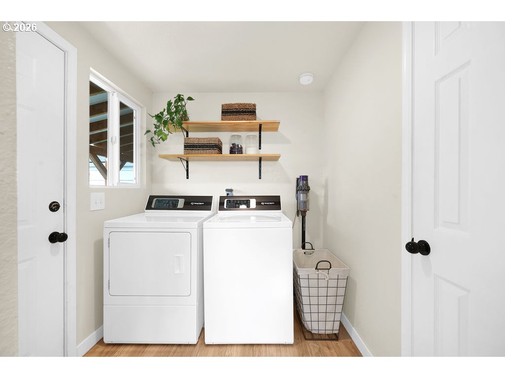 2210 ROOSEVELT BLVD, Eugene, OR, 97402