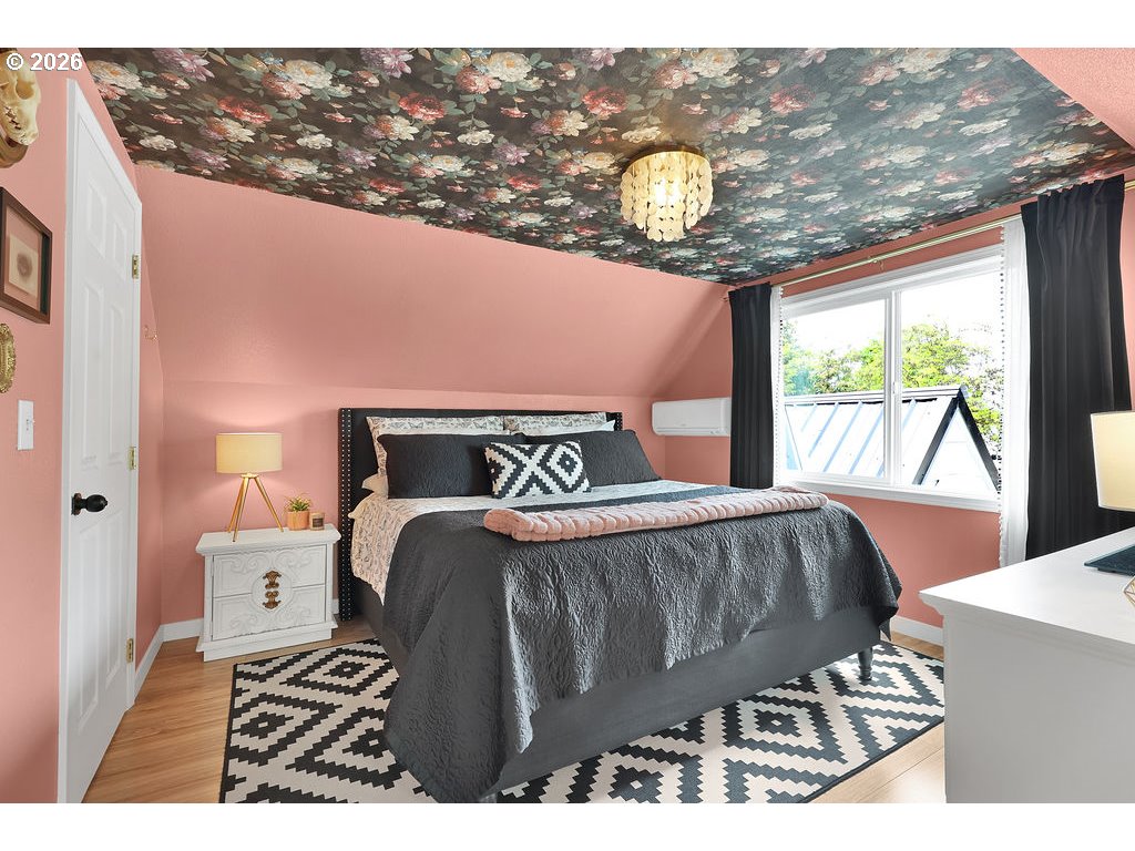 2210 ROOSEVELT BLVD, Eugene, OR, 97402