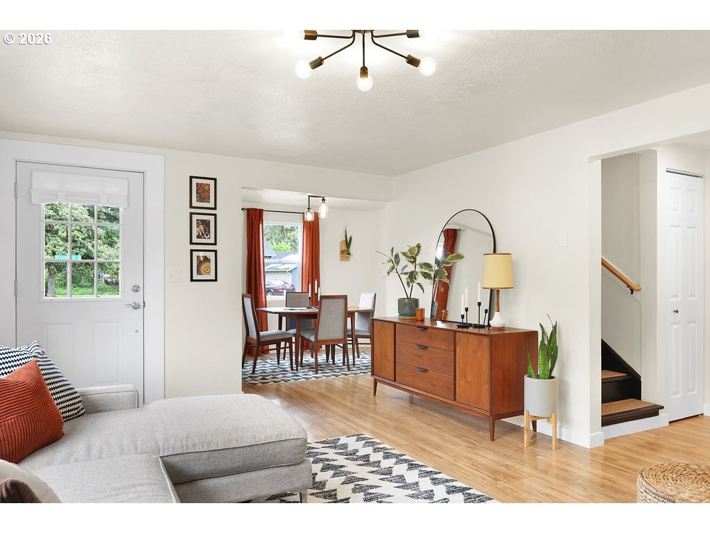 2210 ROOSEVELT BLVD, Eugene, OR, 97402