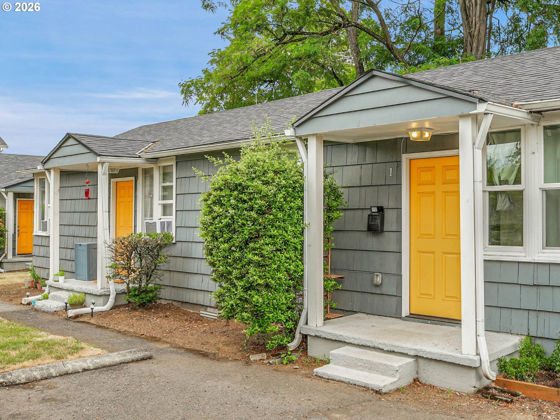 5821 SE KNAPP ST, Portland, OR, 97206