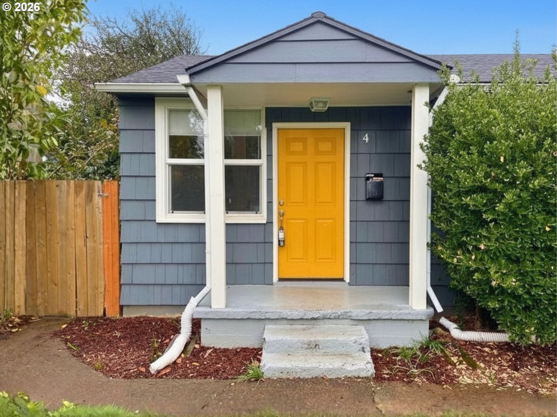 5821 SE KNAPP ST, Portland, OR, 97206