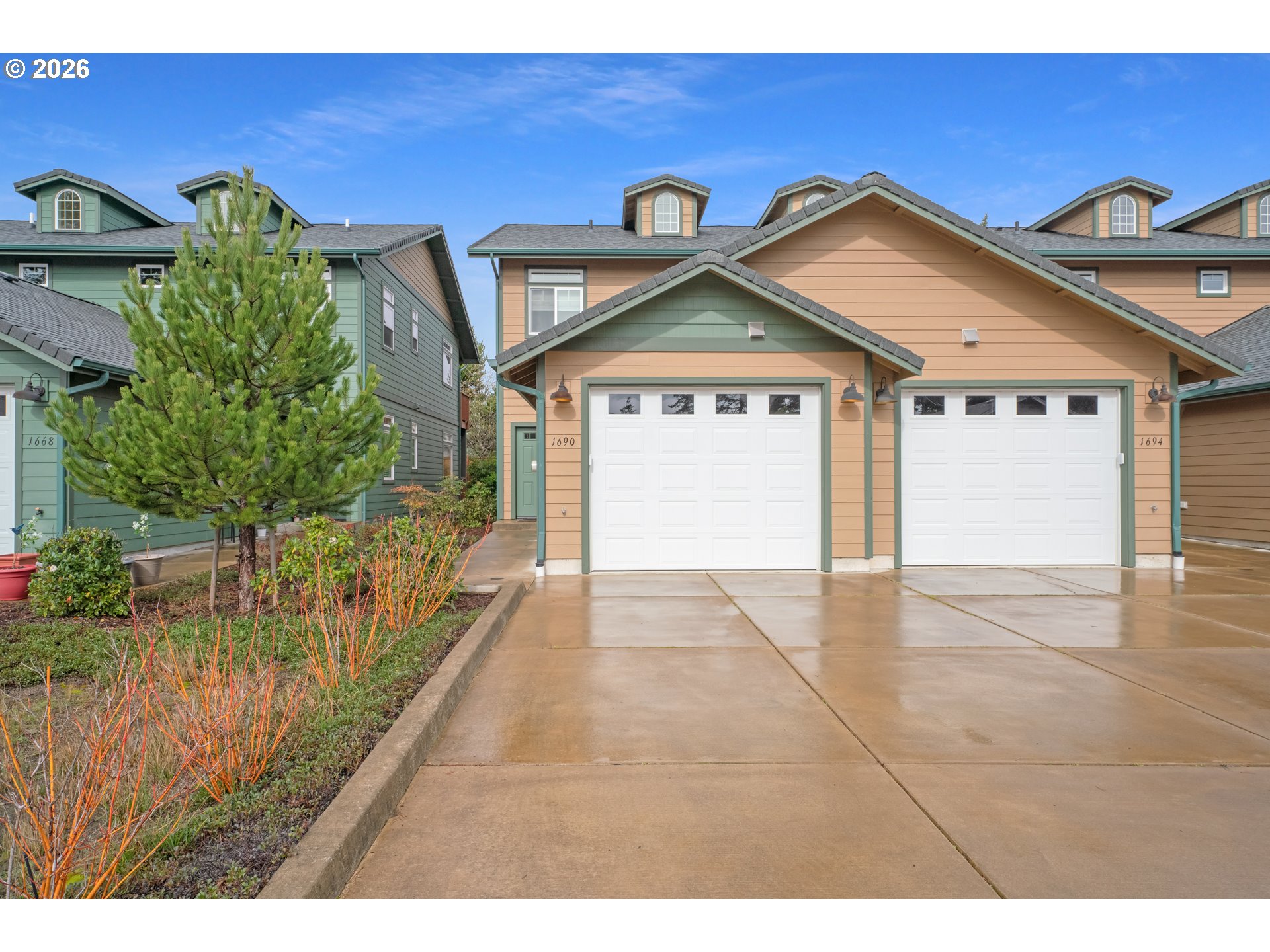 5147 HILLTOP DR, Florence, OR, 97439