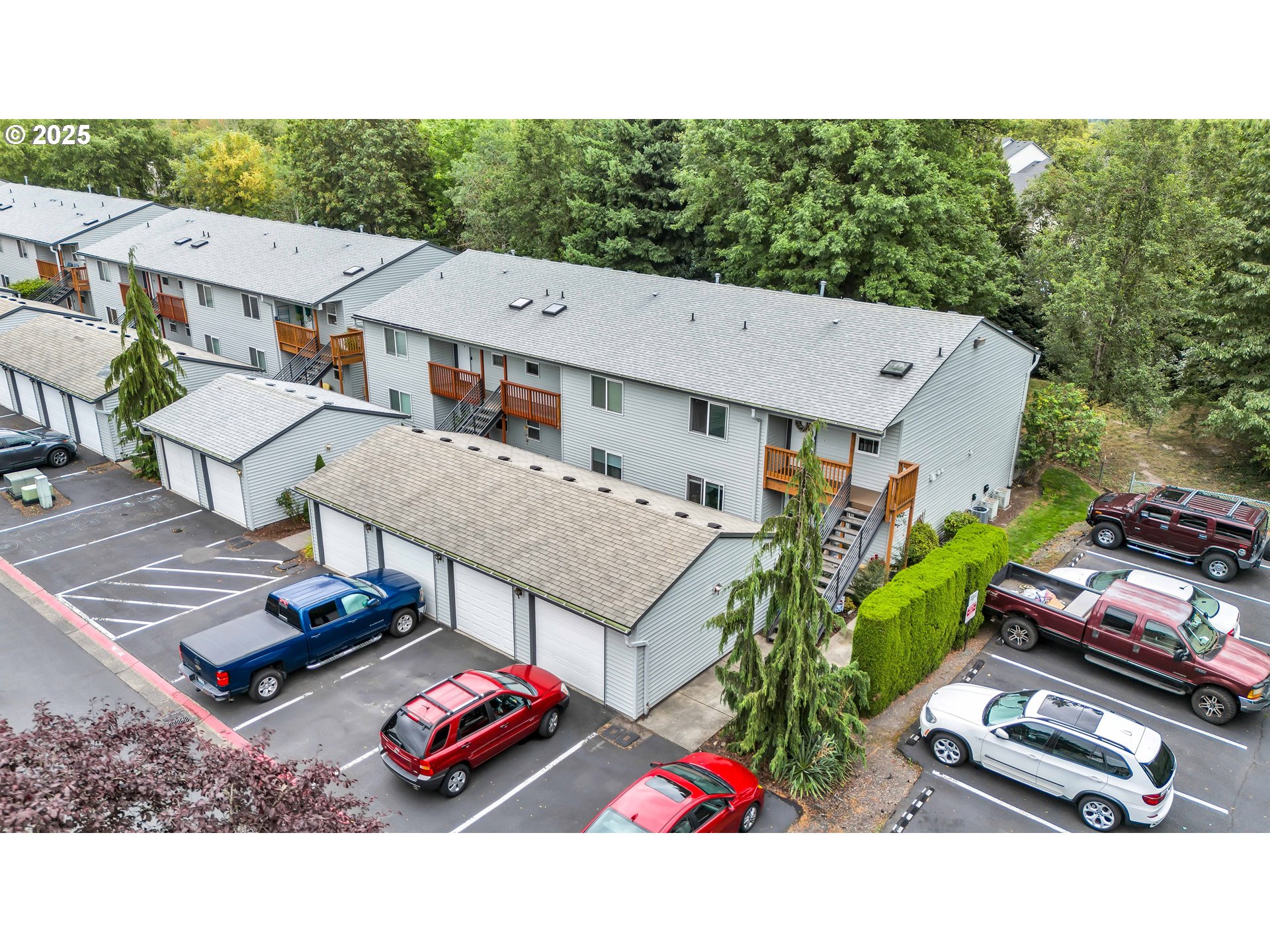 Photo #3: 262759685 Listing 