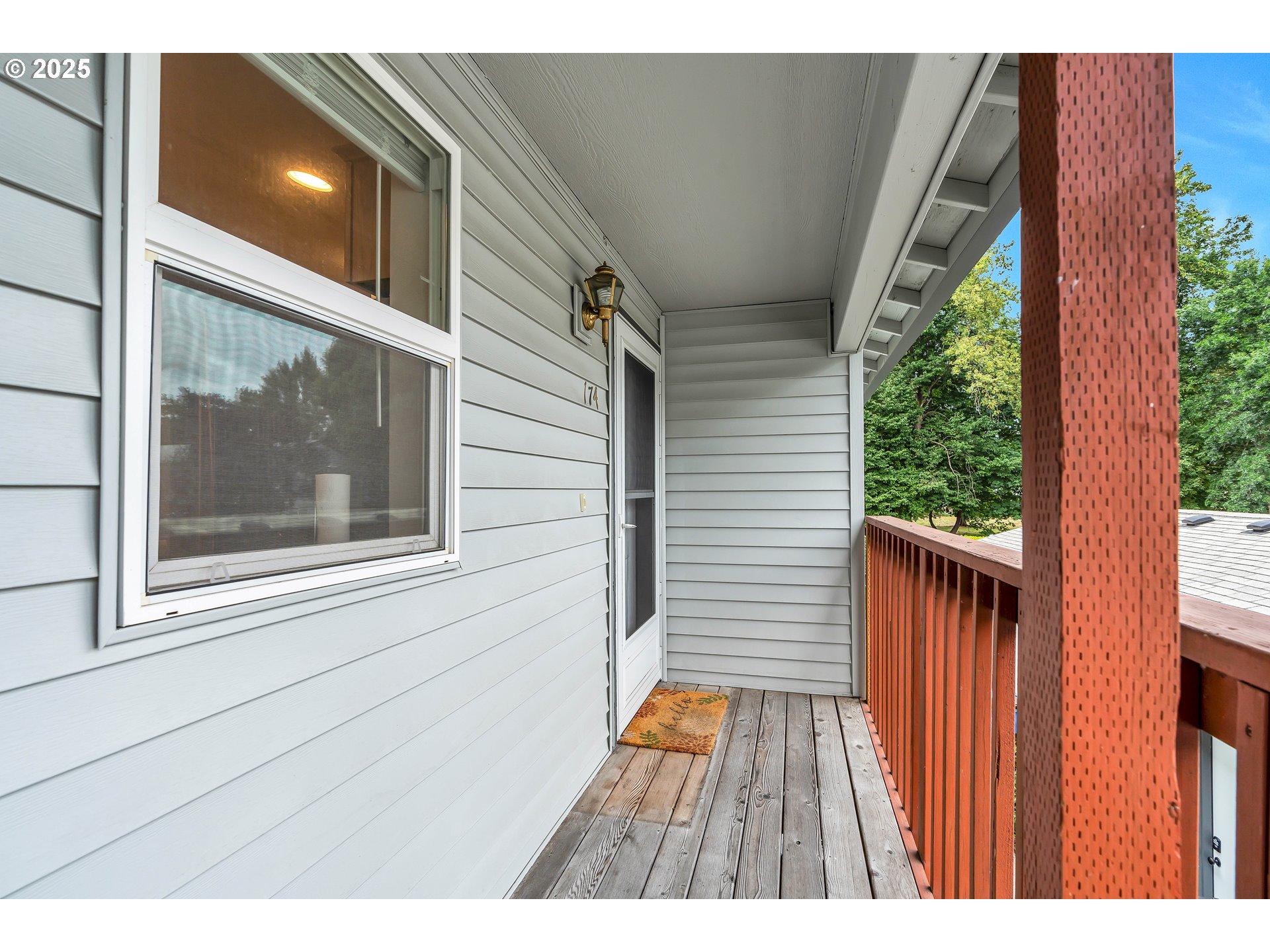 Photo #5: 262759685 Listing 