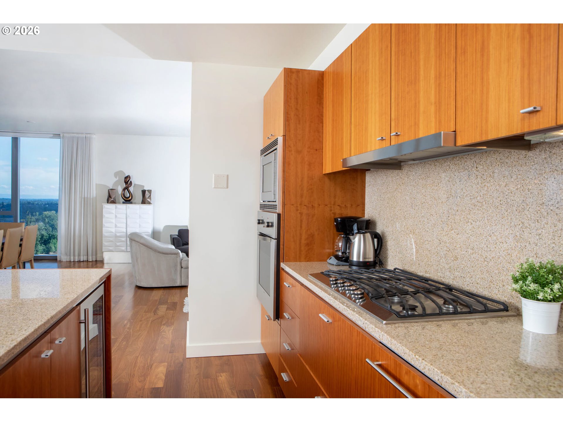 841 S GAINES ST UNIT 2012, Portland, OR, 97239