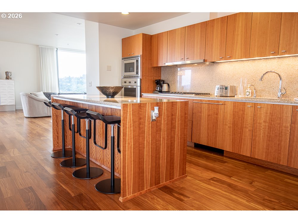 841 S GAINES ST UNIT 2012, Portland, OR, 97239