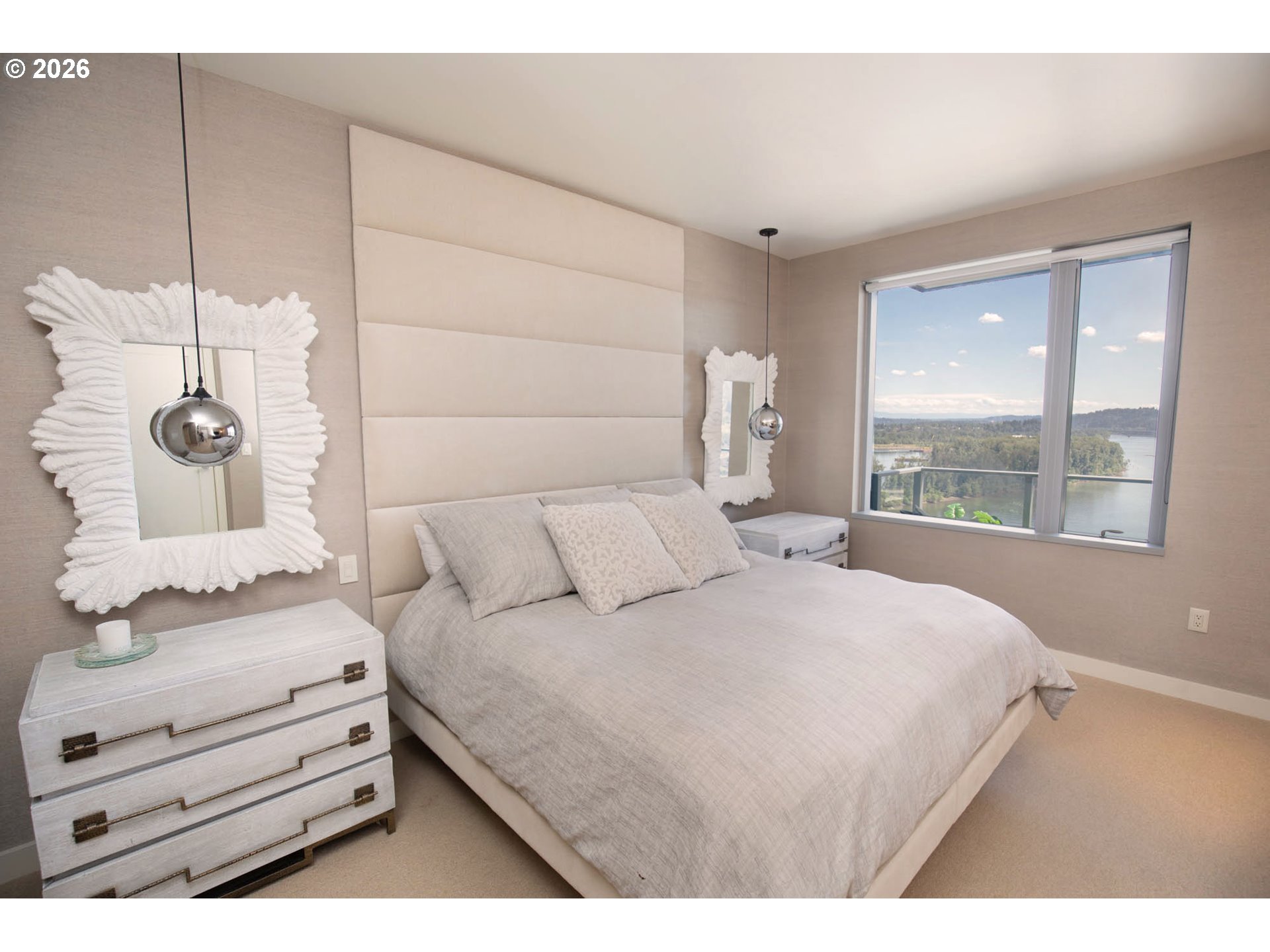 841 S GAINES ST UNIT 2012, Portland, OR, 97239