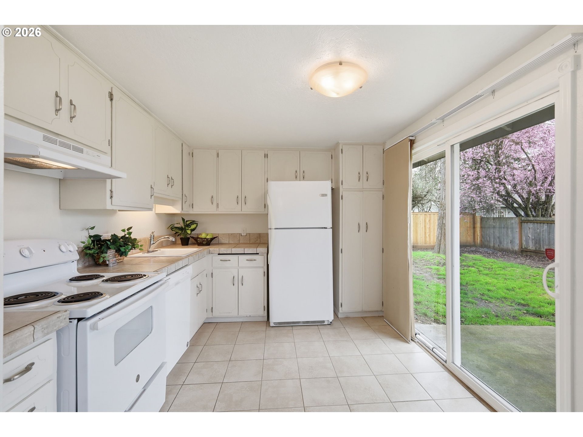 3705 PEPPERTREE DR, Eugene, OR, 97402