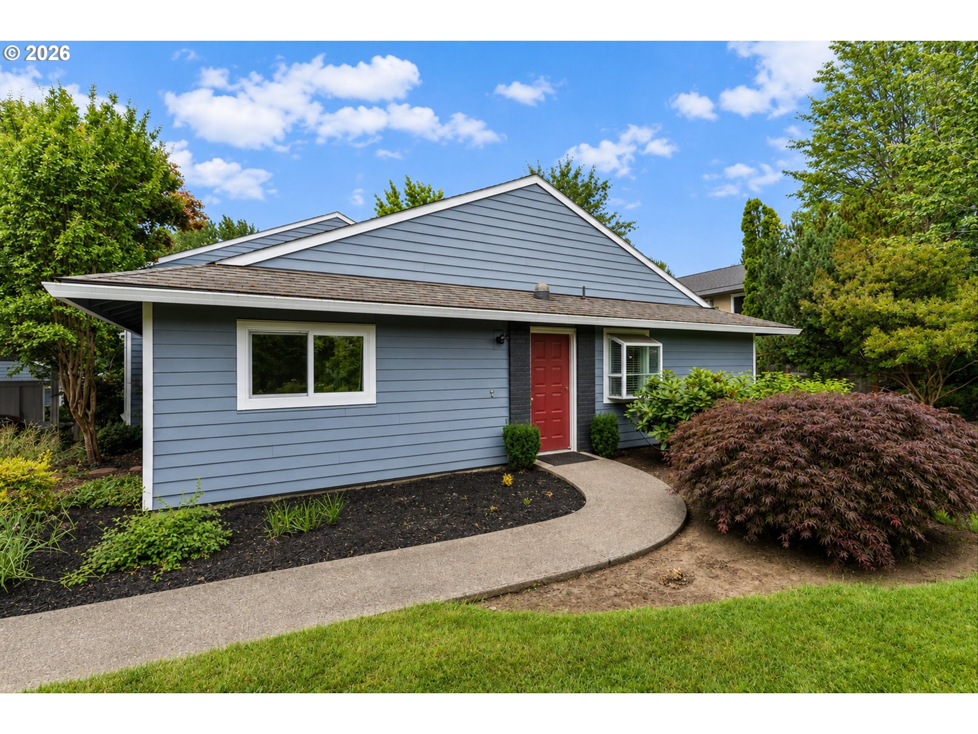 Photo #2: 264420526 Listing: Photo #2