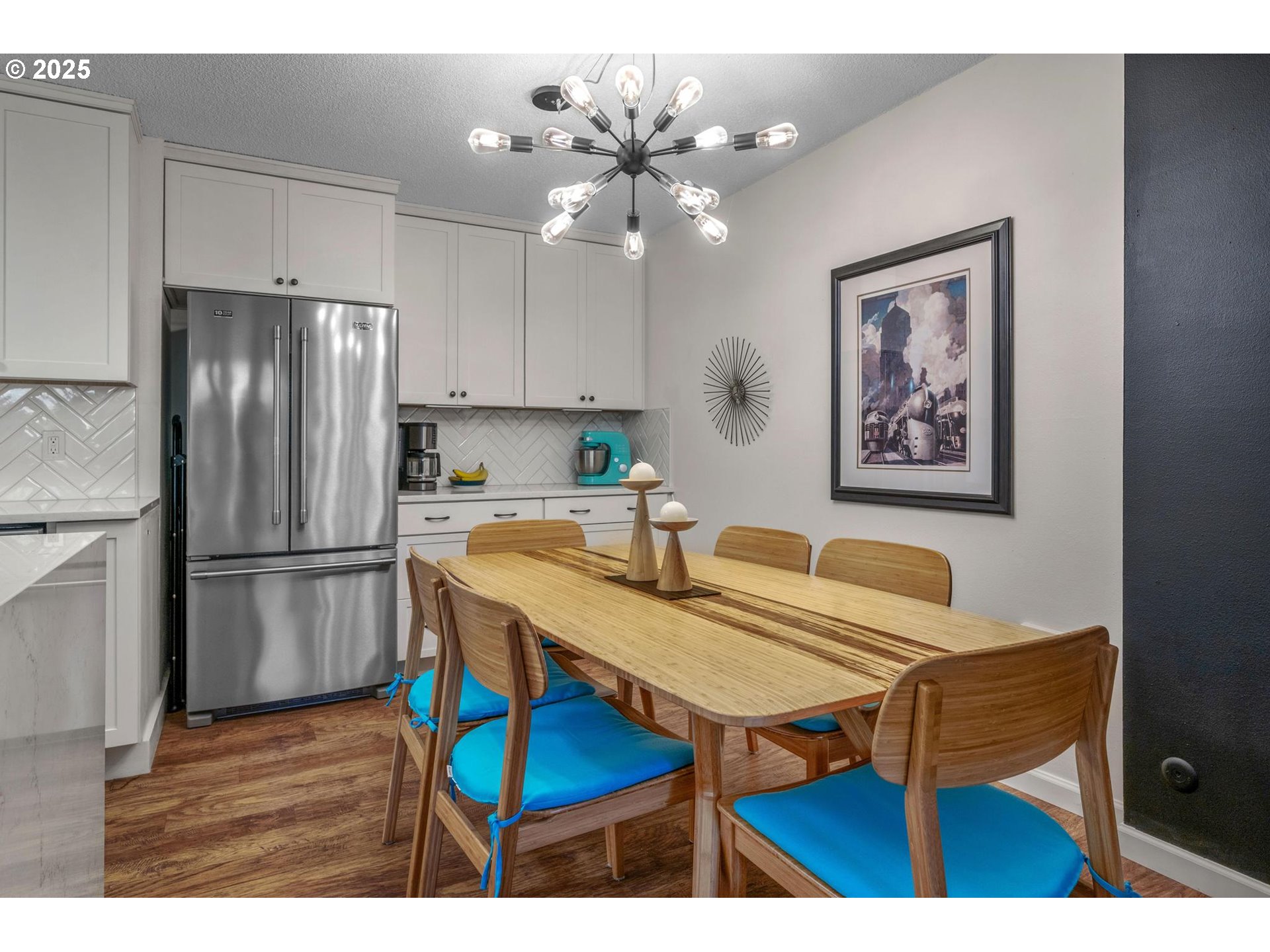 Photo #10: 264447576 Listing: Photo #10