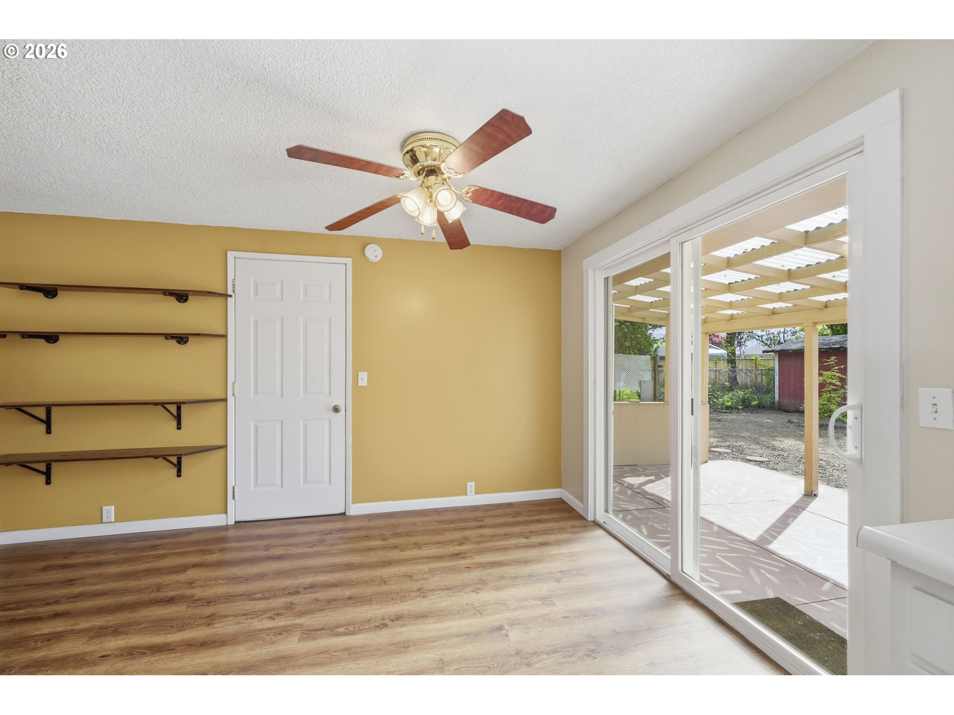 2690 CARBONA ST, Eugene, OR, 97404