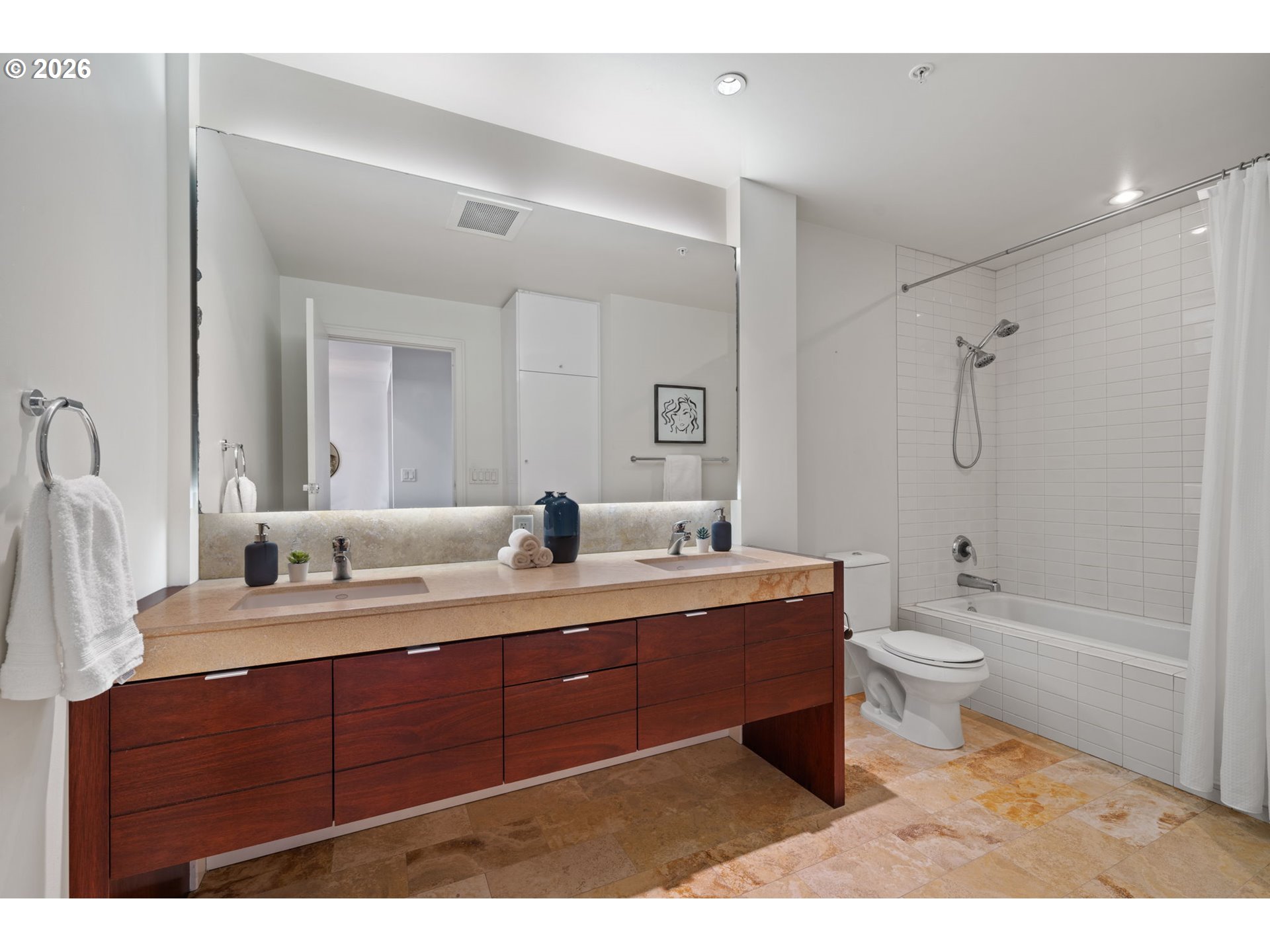 Photo #14: 265311216 Listing: Photo #14