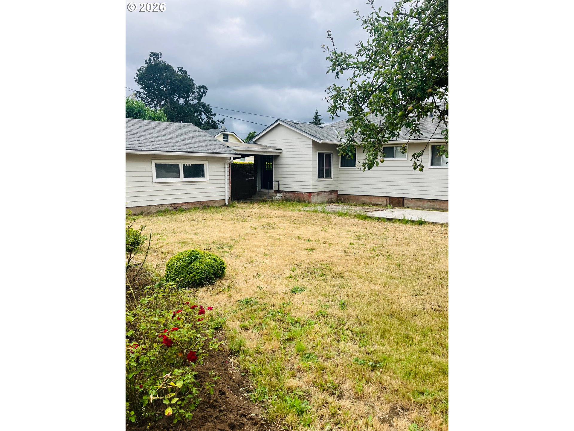 Property photo 5 of 39