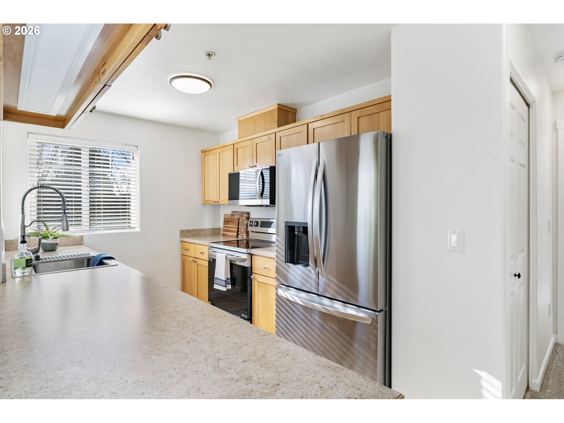 Photo #3: 267829892 Listing: Photo #3