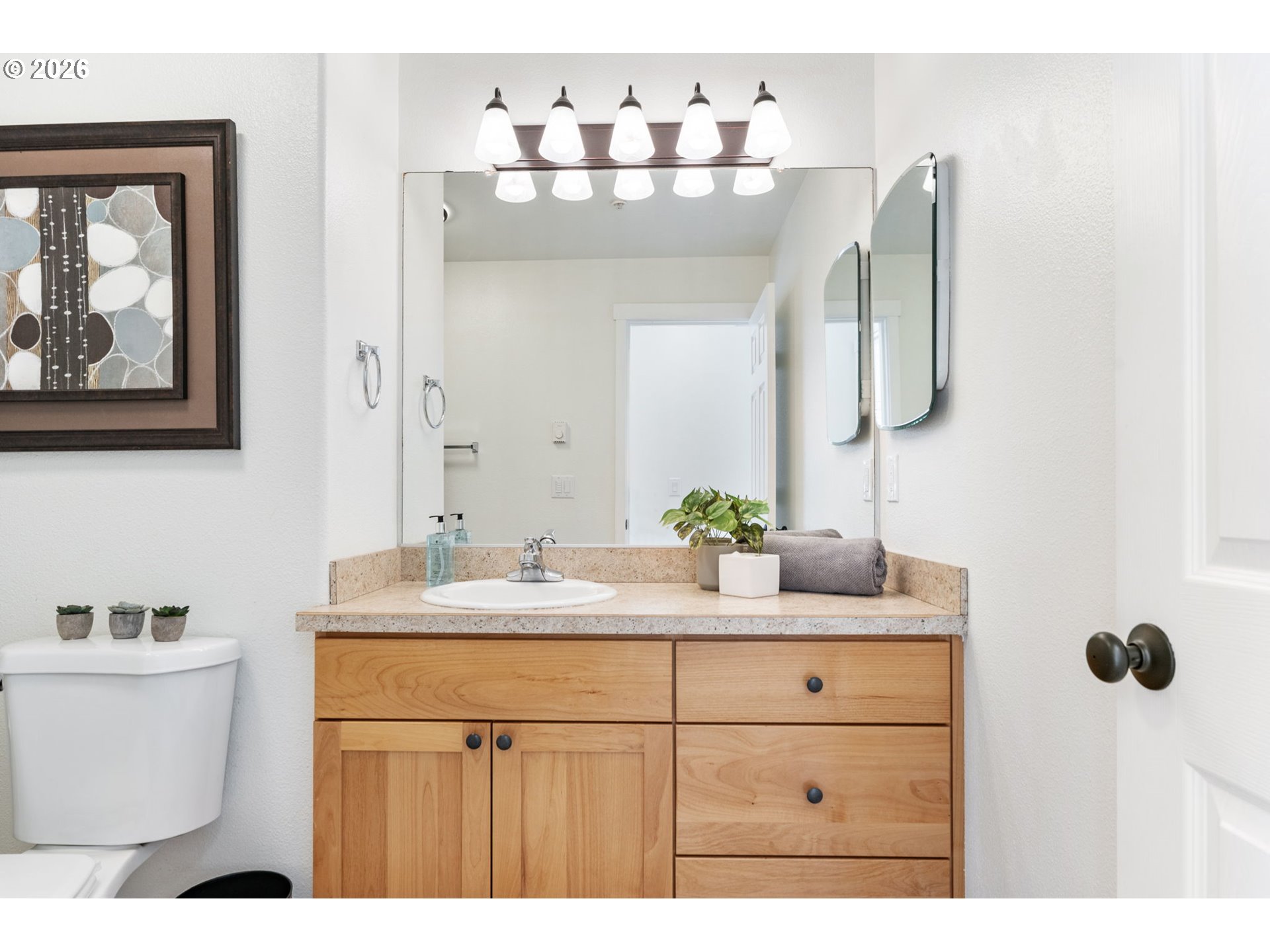 Photo #10: 267829892 Listing: Photo #10